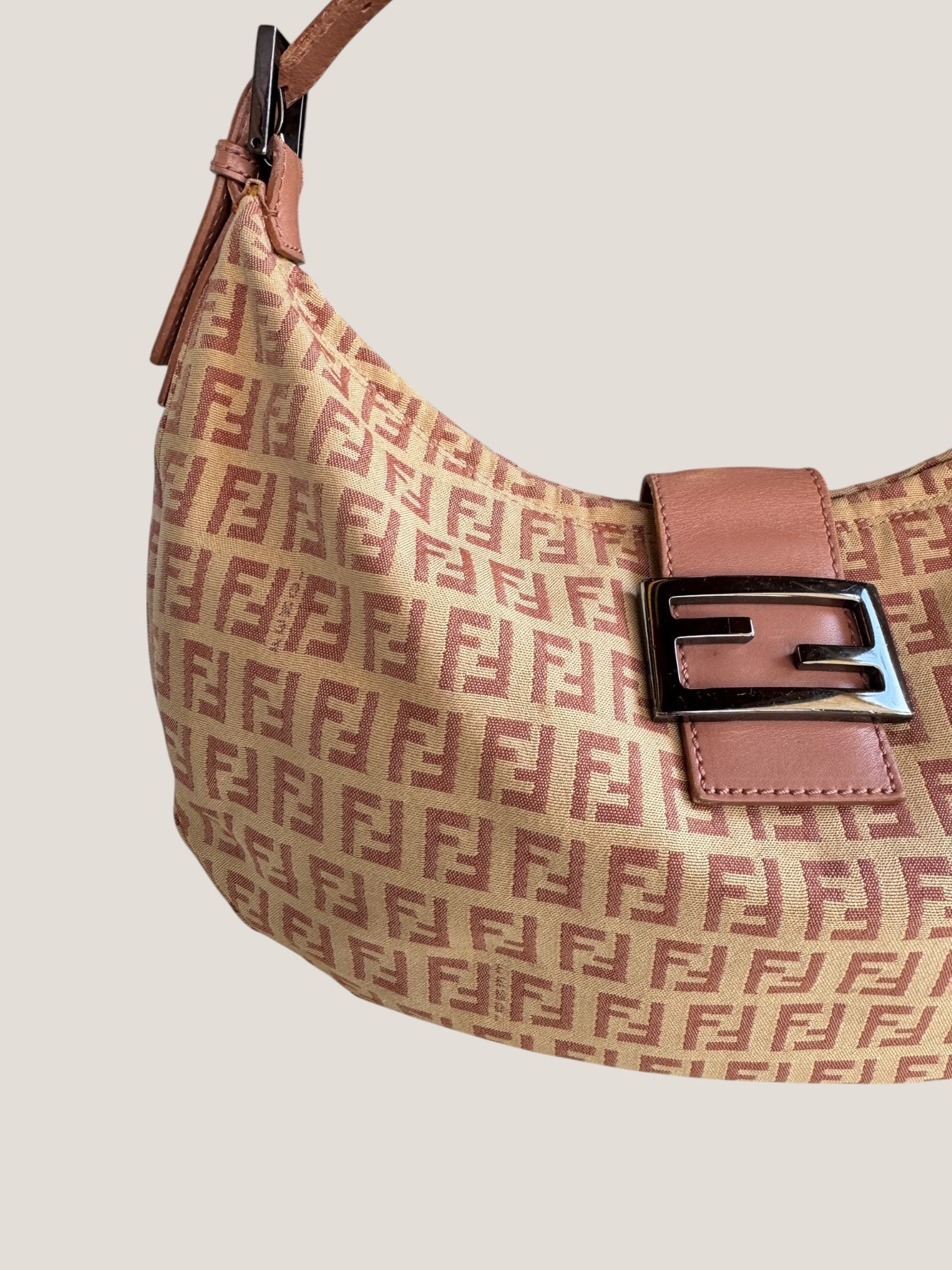 Fendi Baguette Half Moon Monogram Rosa