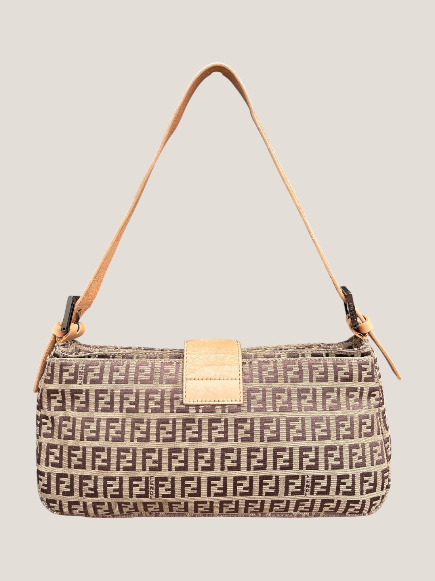 FENDI Baguette Zucchino Beige