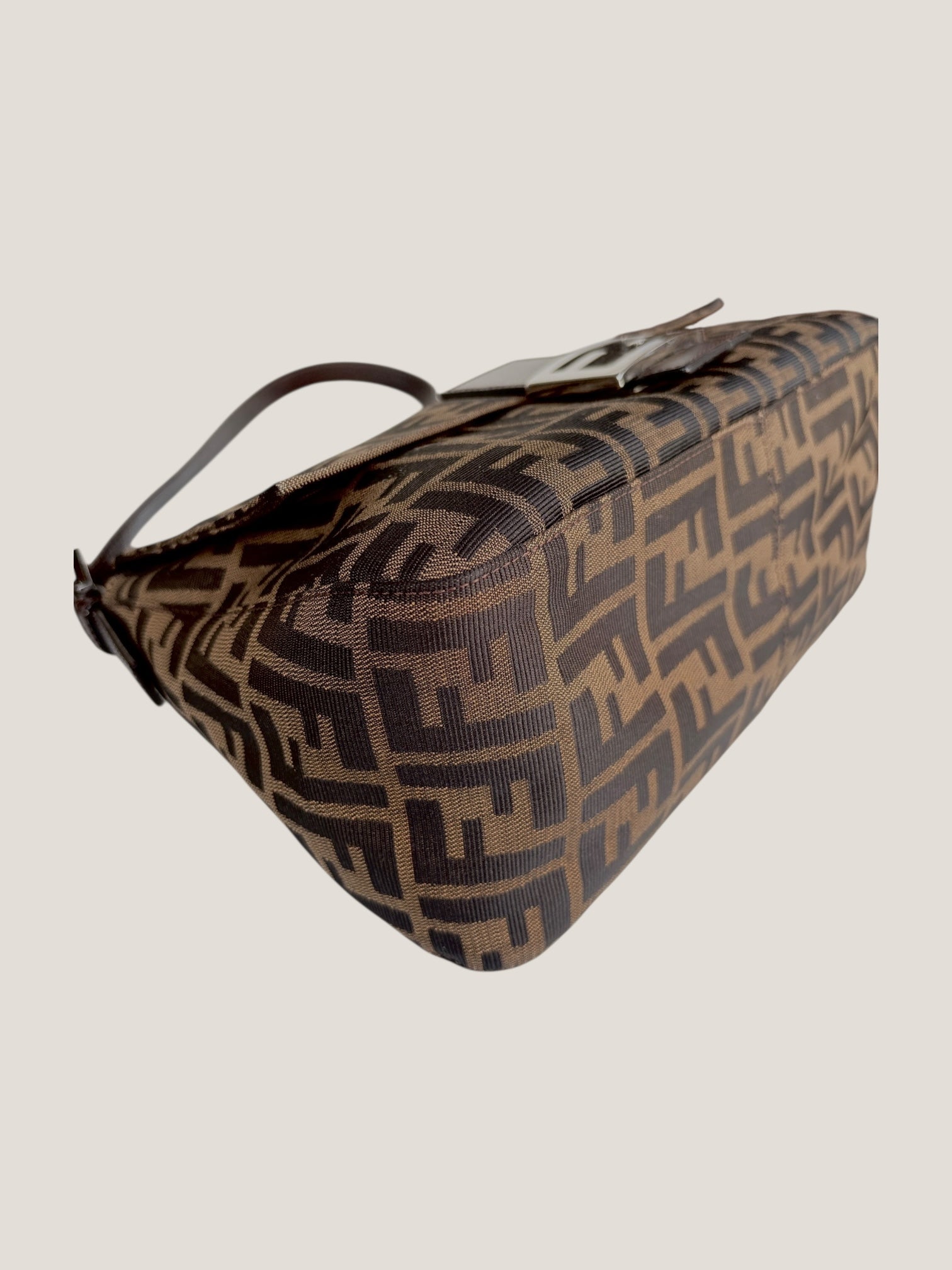 Fendi Mamma Baguette Zucca