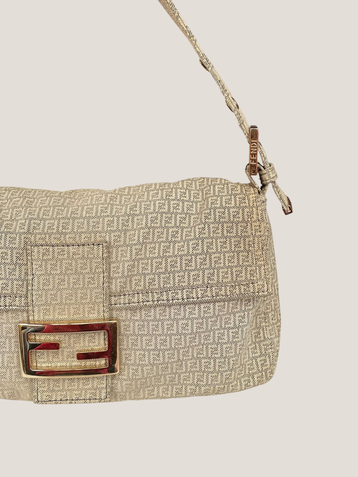 Fendi baguette in tessuto monogram