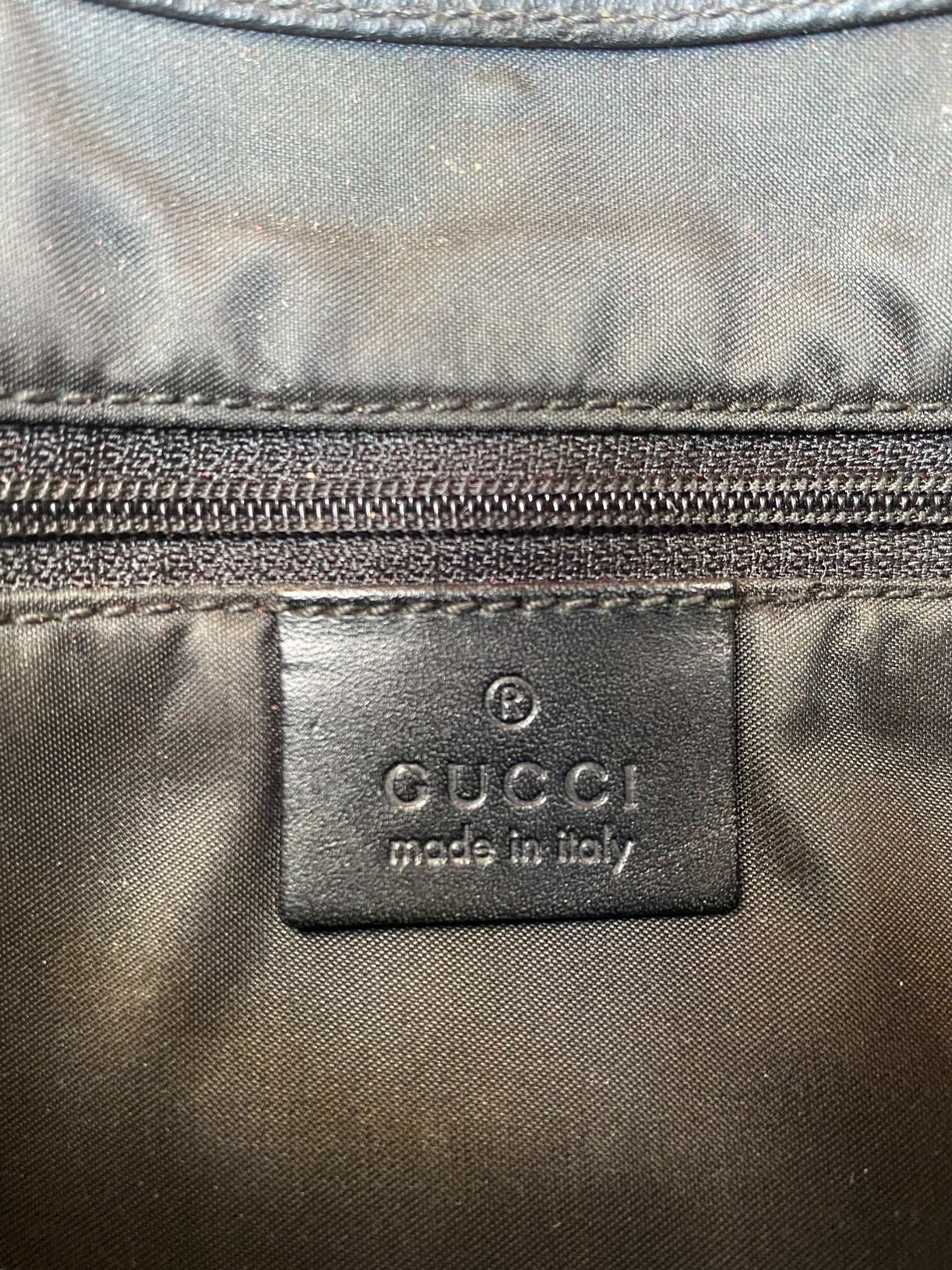 GUCCI Jackie in pelle nera
