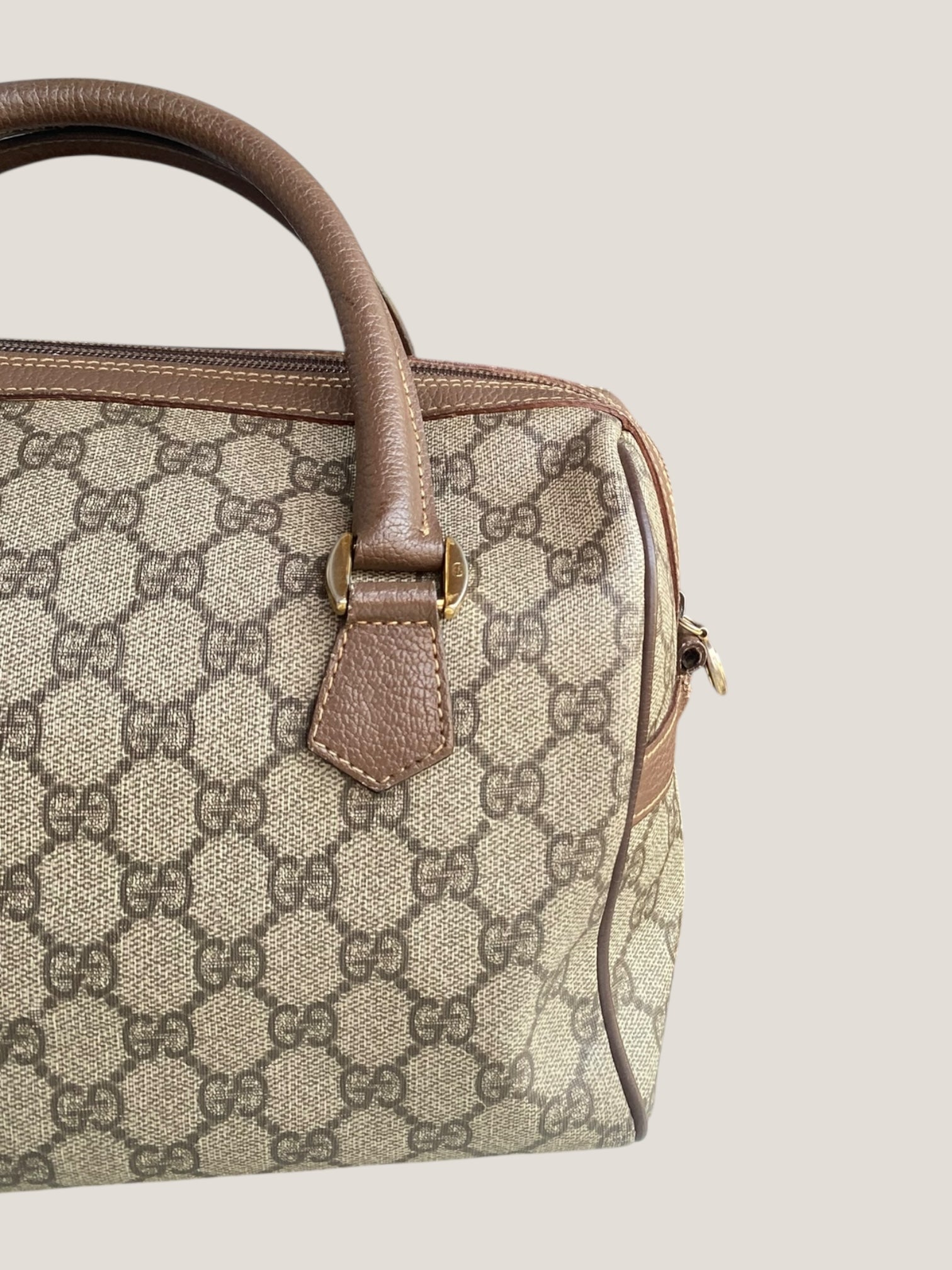 Gucci bauletto GG canvas
