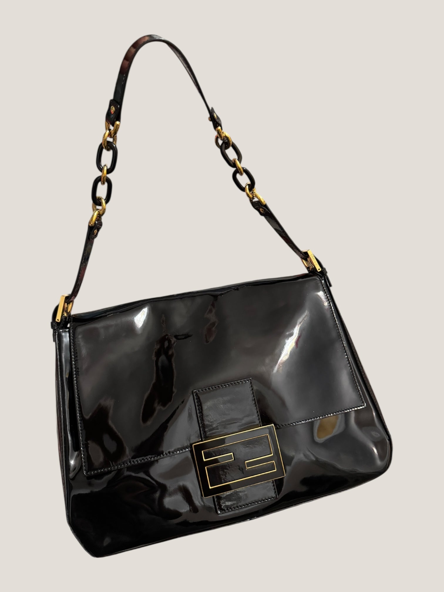 Fendi Mamma Baguette Vernice Nera