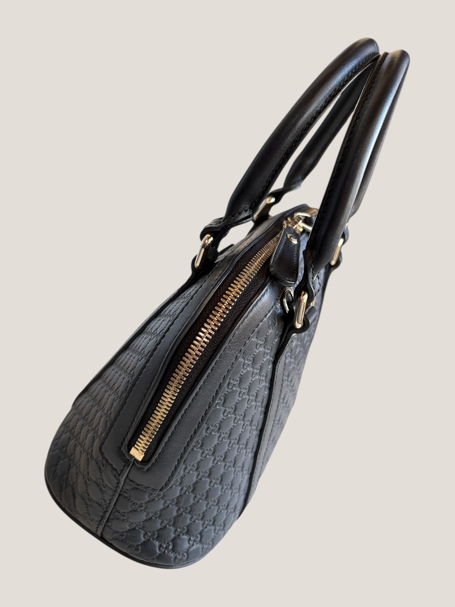 Gucci Mini Microguccissima nera