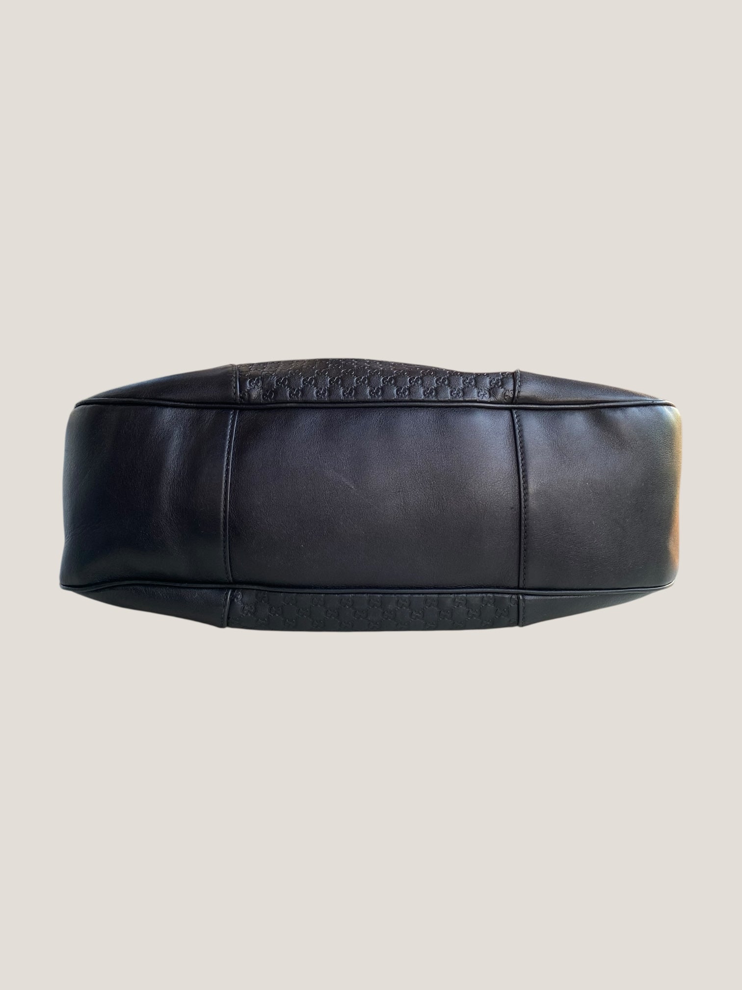 Gucci Hobo in pelle Guccissima nera
