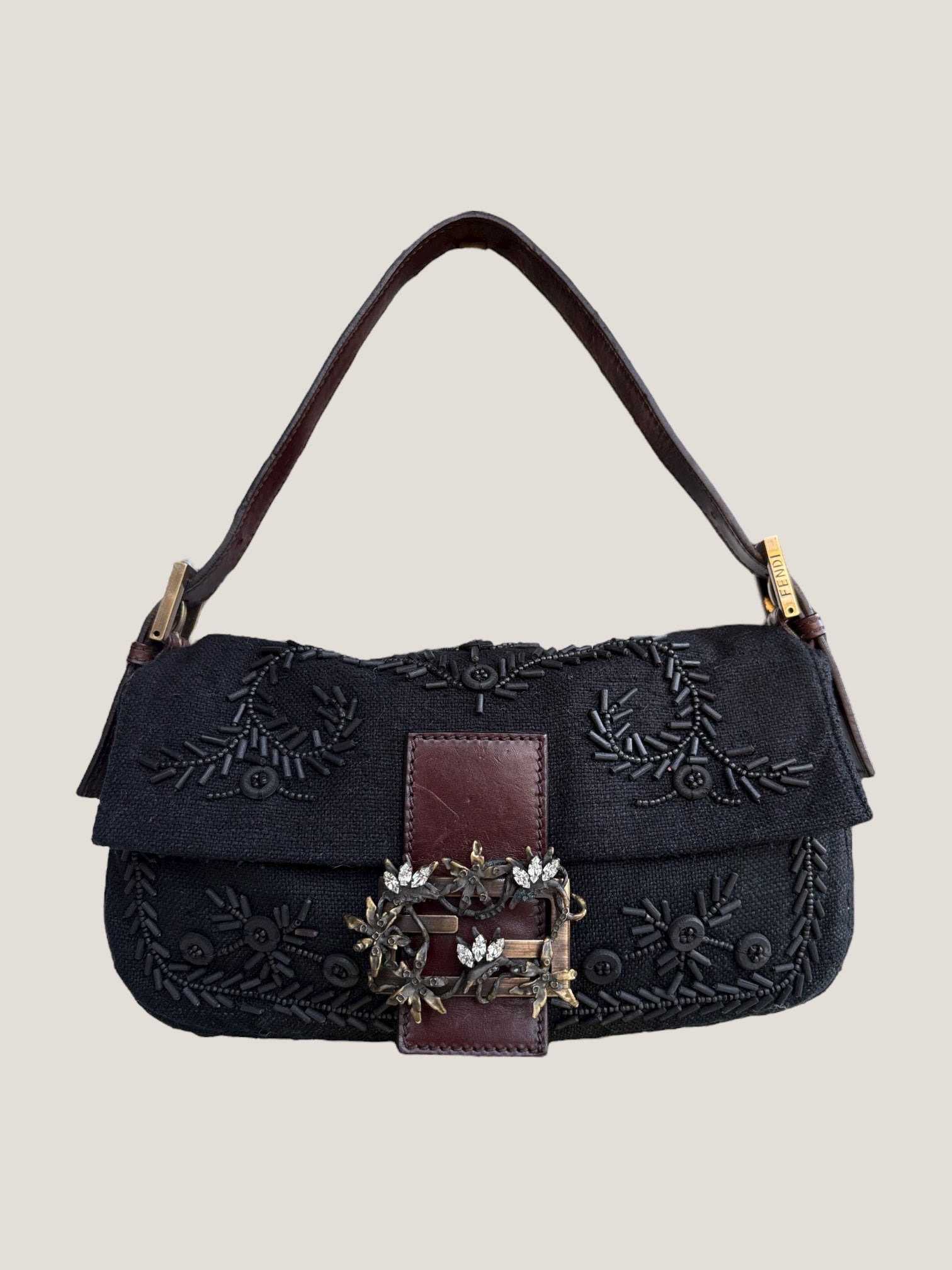 FENDI BAGUETTE BEADED NERA