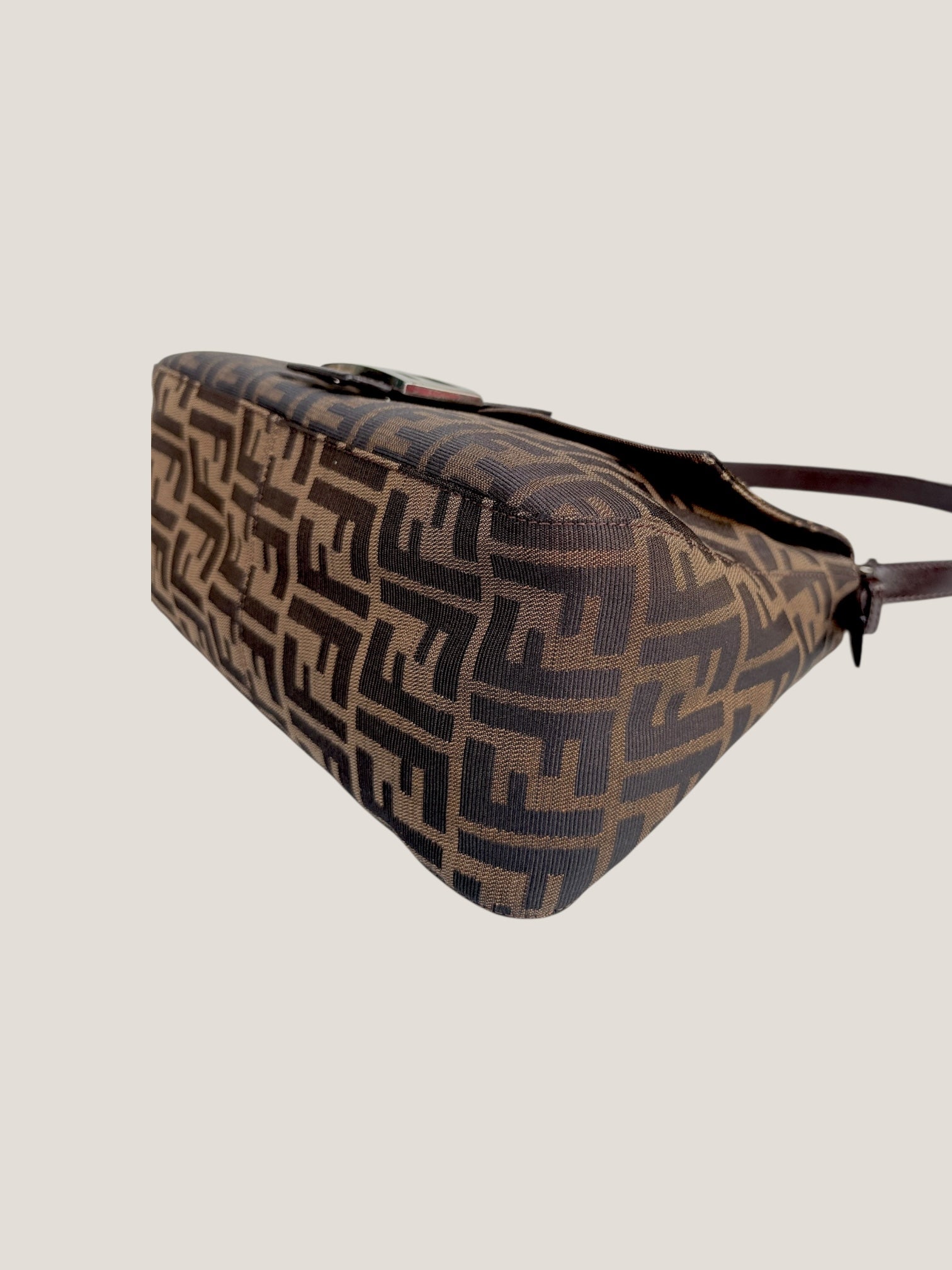 Fendi Mamma Baguette Zucca