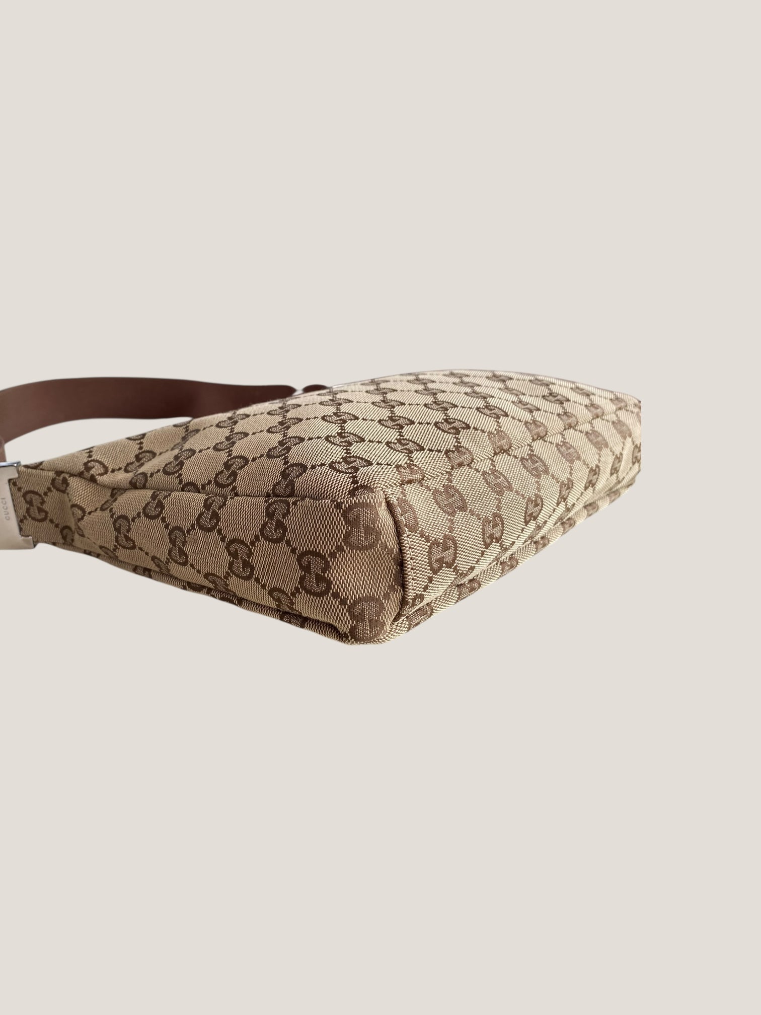 Gucci a tracolla in canvas GG