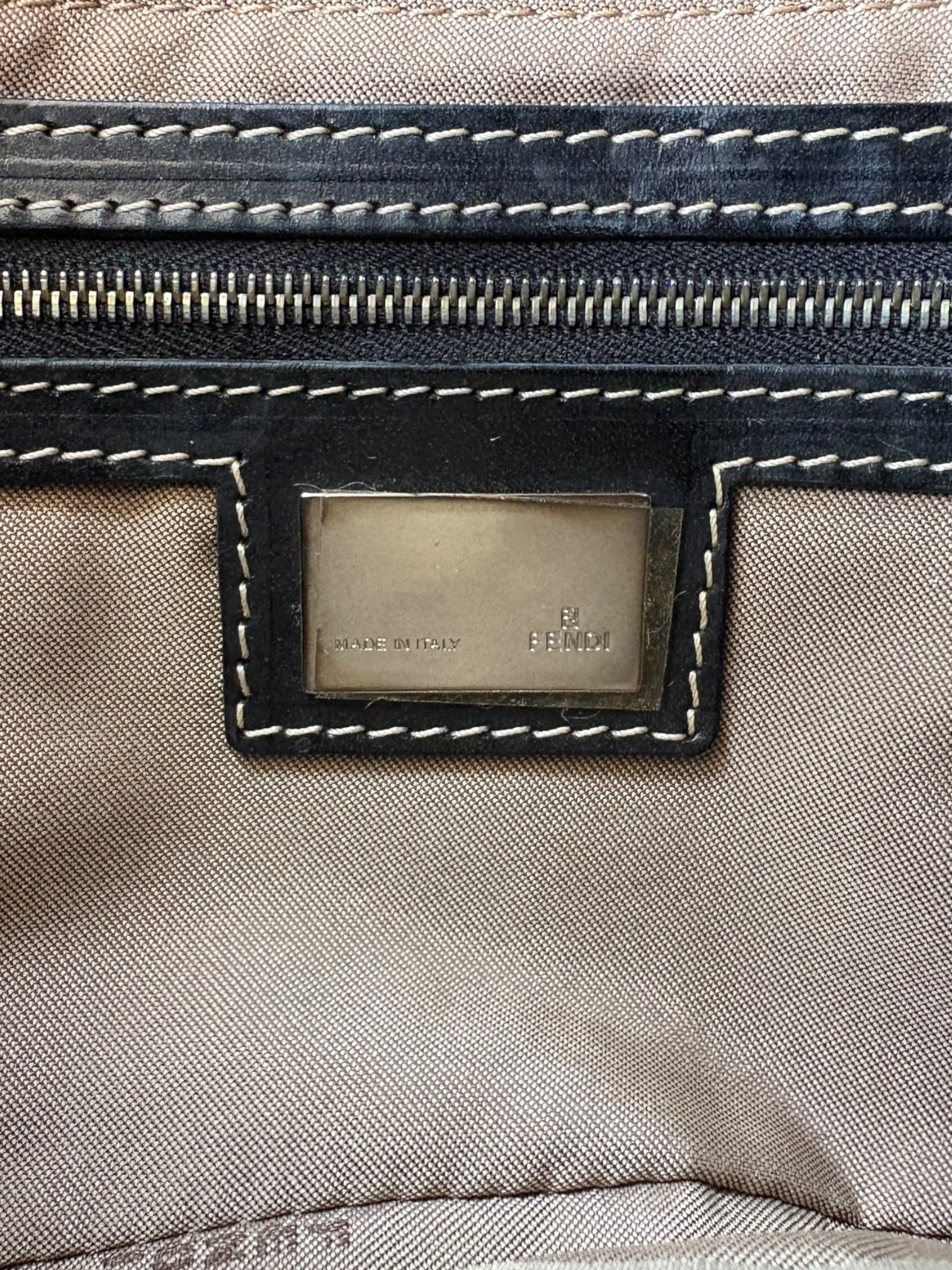 Fendi Baguette in pelliccia rara
