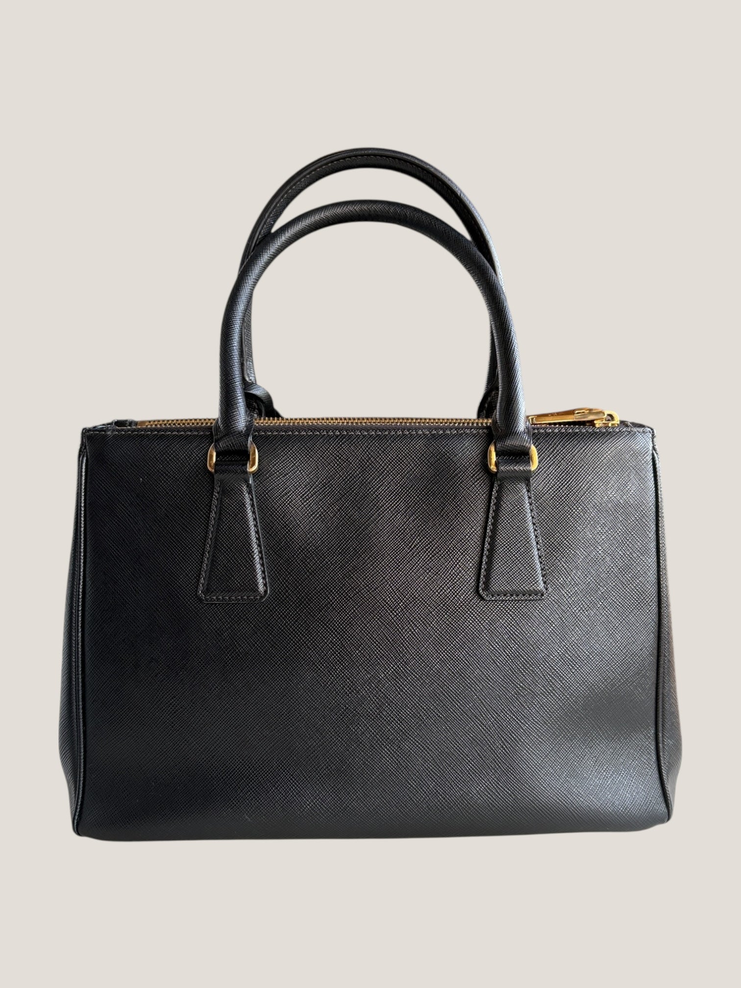 Prada Galleria Tote 25 in pelle Saffiano nera