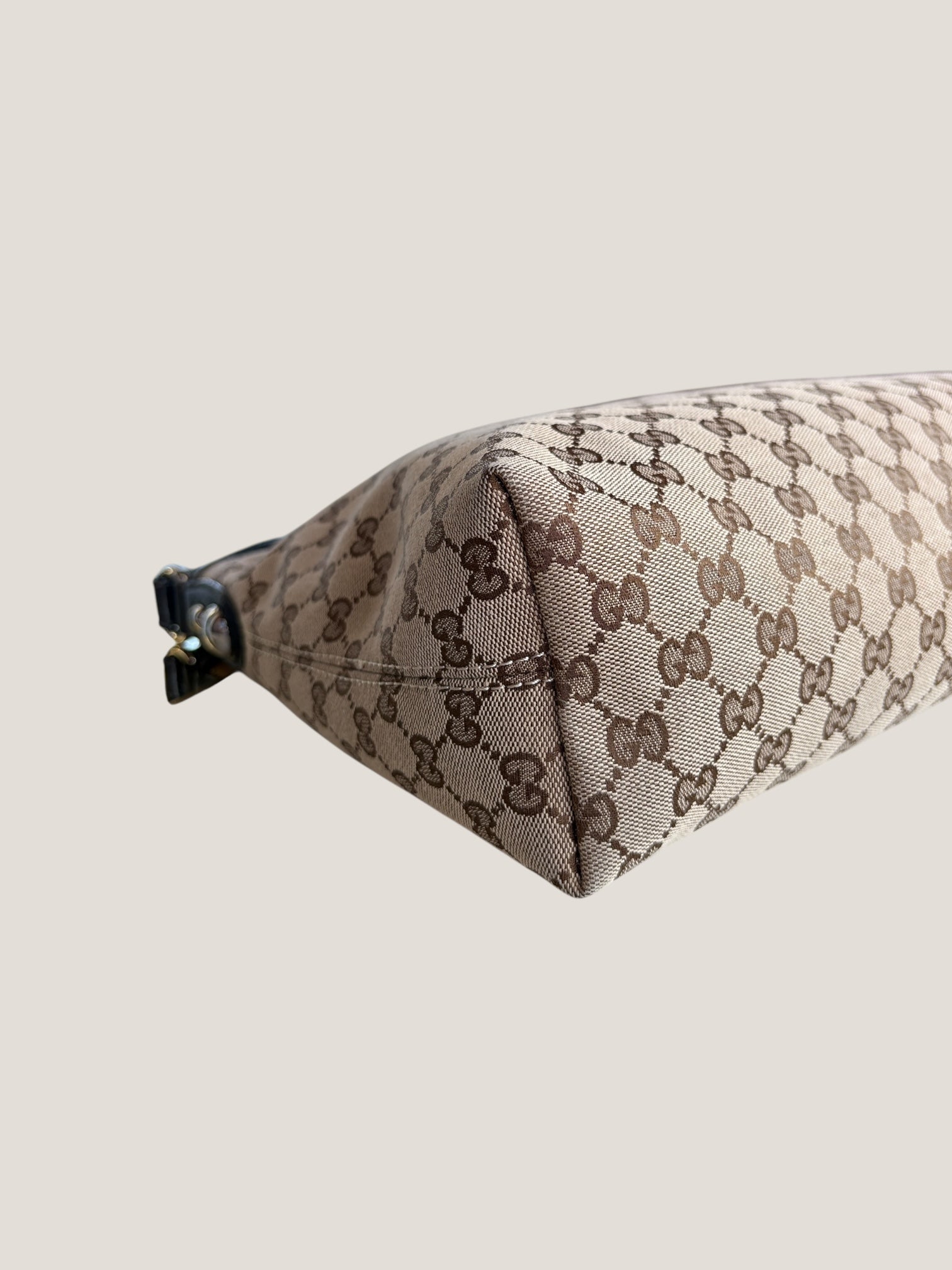 Gucci Hobo GG Beige