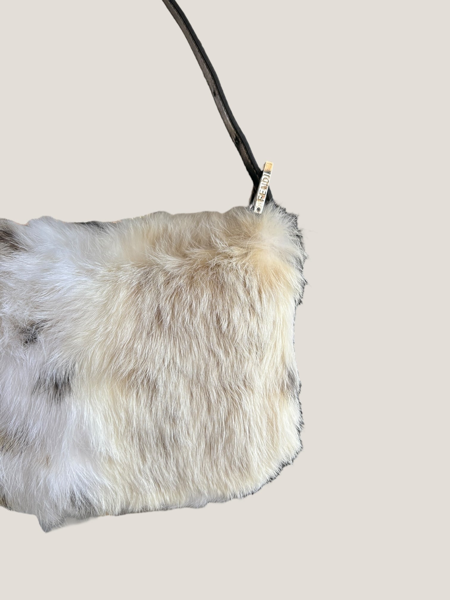 Fendi Baguette in pelliccia rara