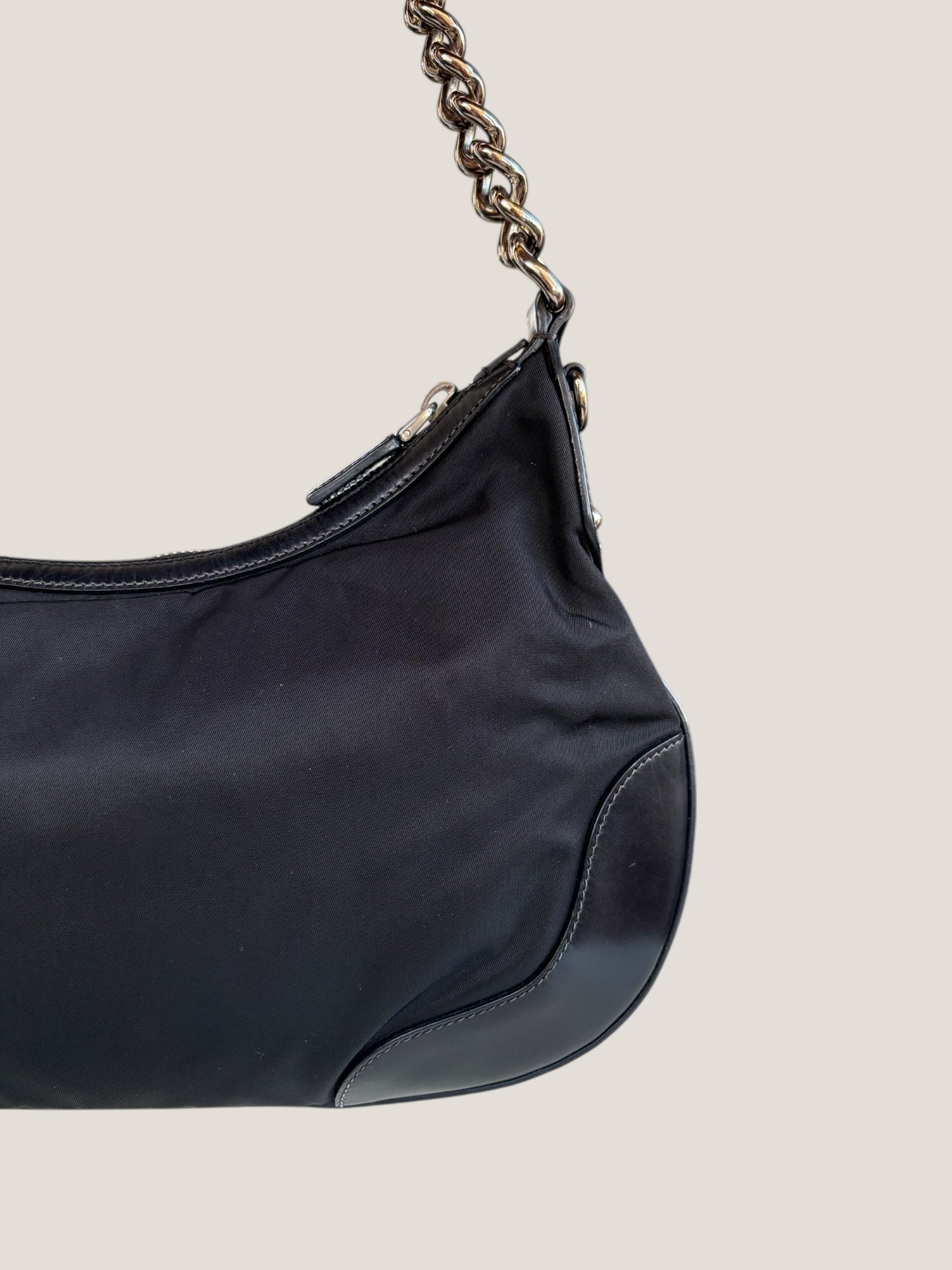 Prada Pochette Chain Nylon Nero