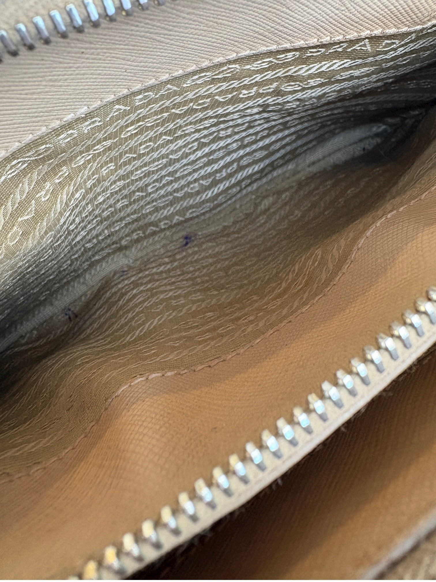 Prada Galleria Saffiano Small