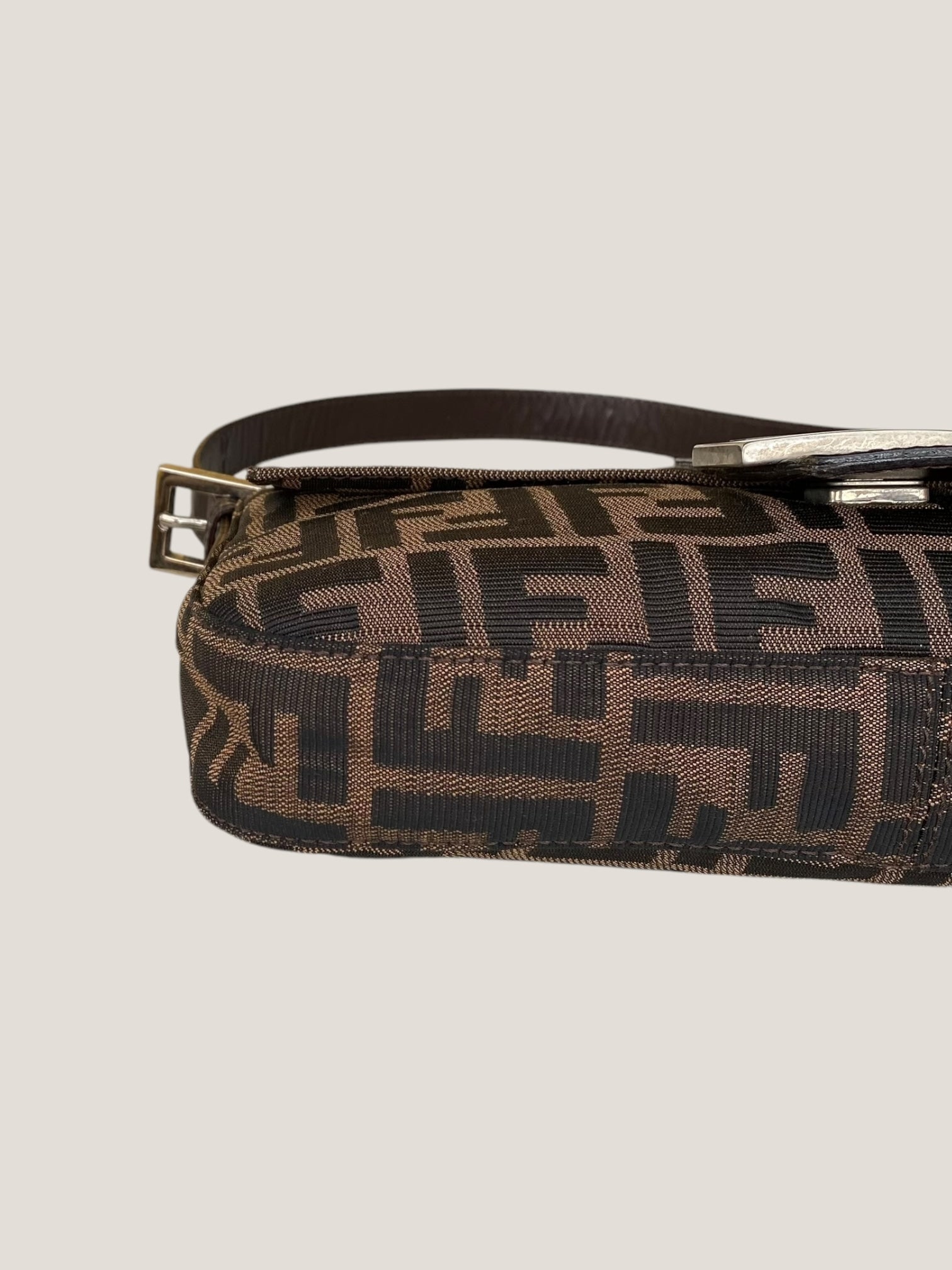 fendi baguette zucca