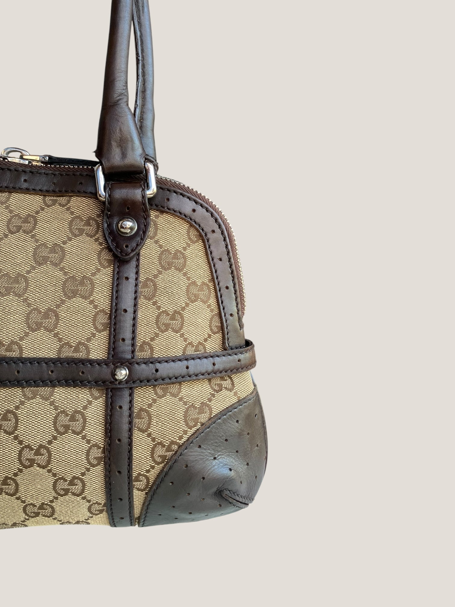 Gucci Interlocking GG Shoulder Bag