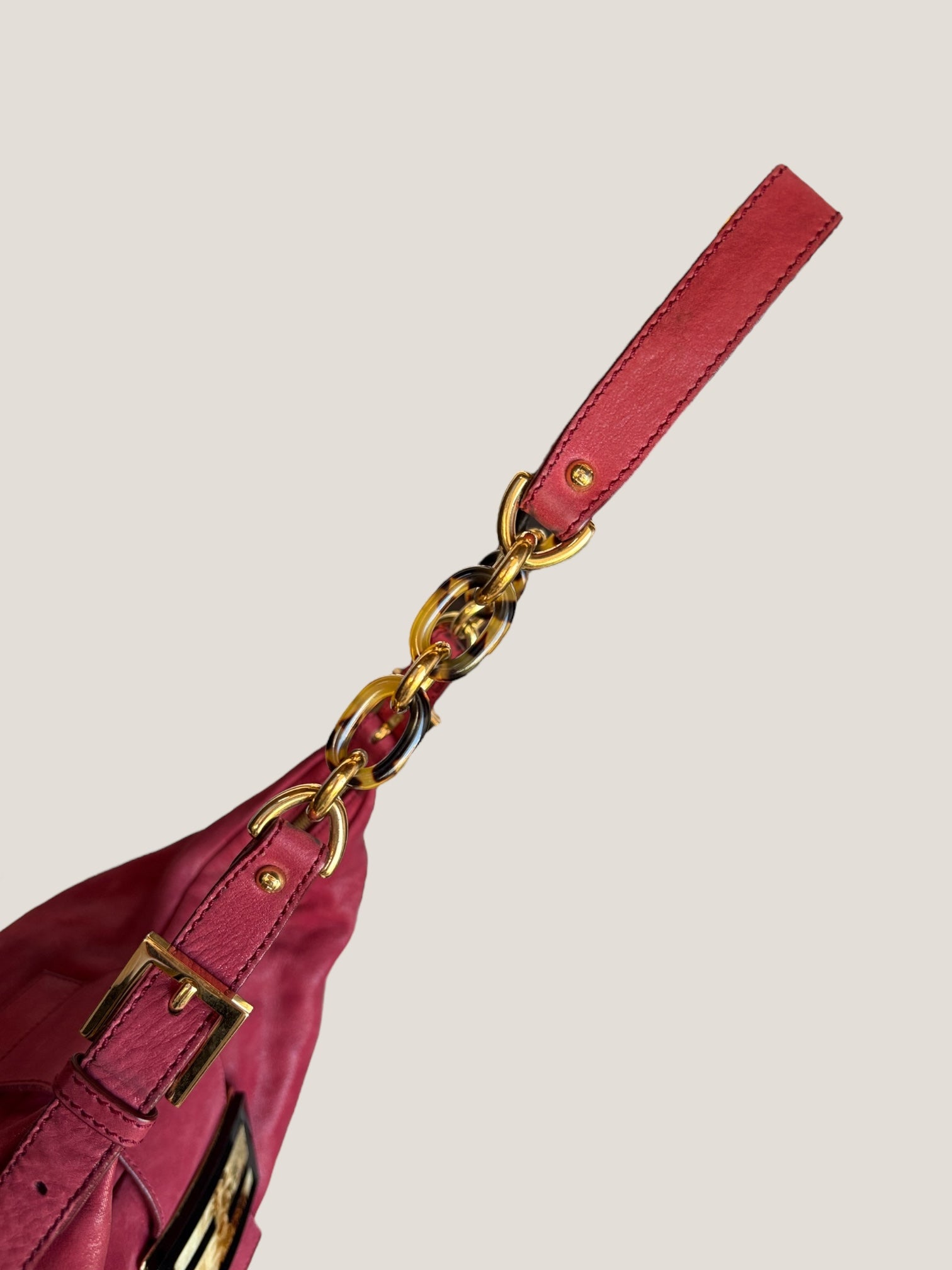 FENDI Baguette Hobo effetto shimmer