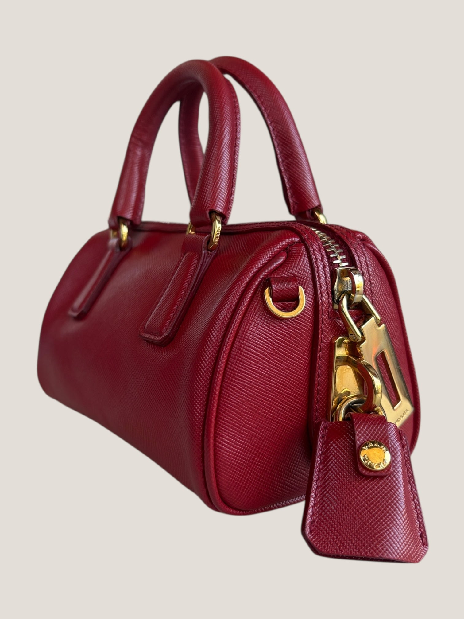 Prada Mini Bauletto in pelle Saffiano rossa