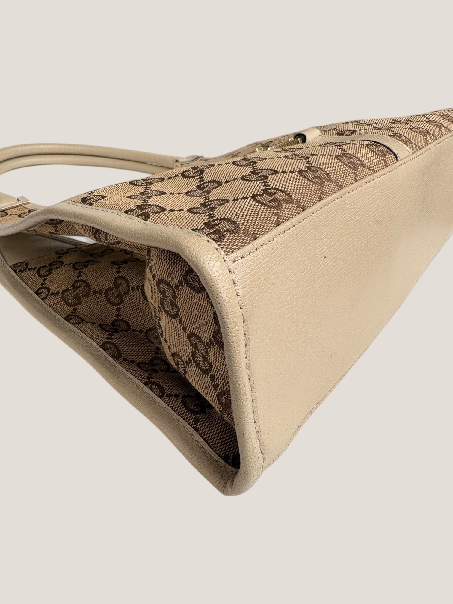 Gucci Shoulder Bag GG Monogram Beige