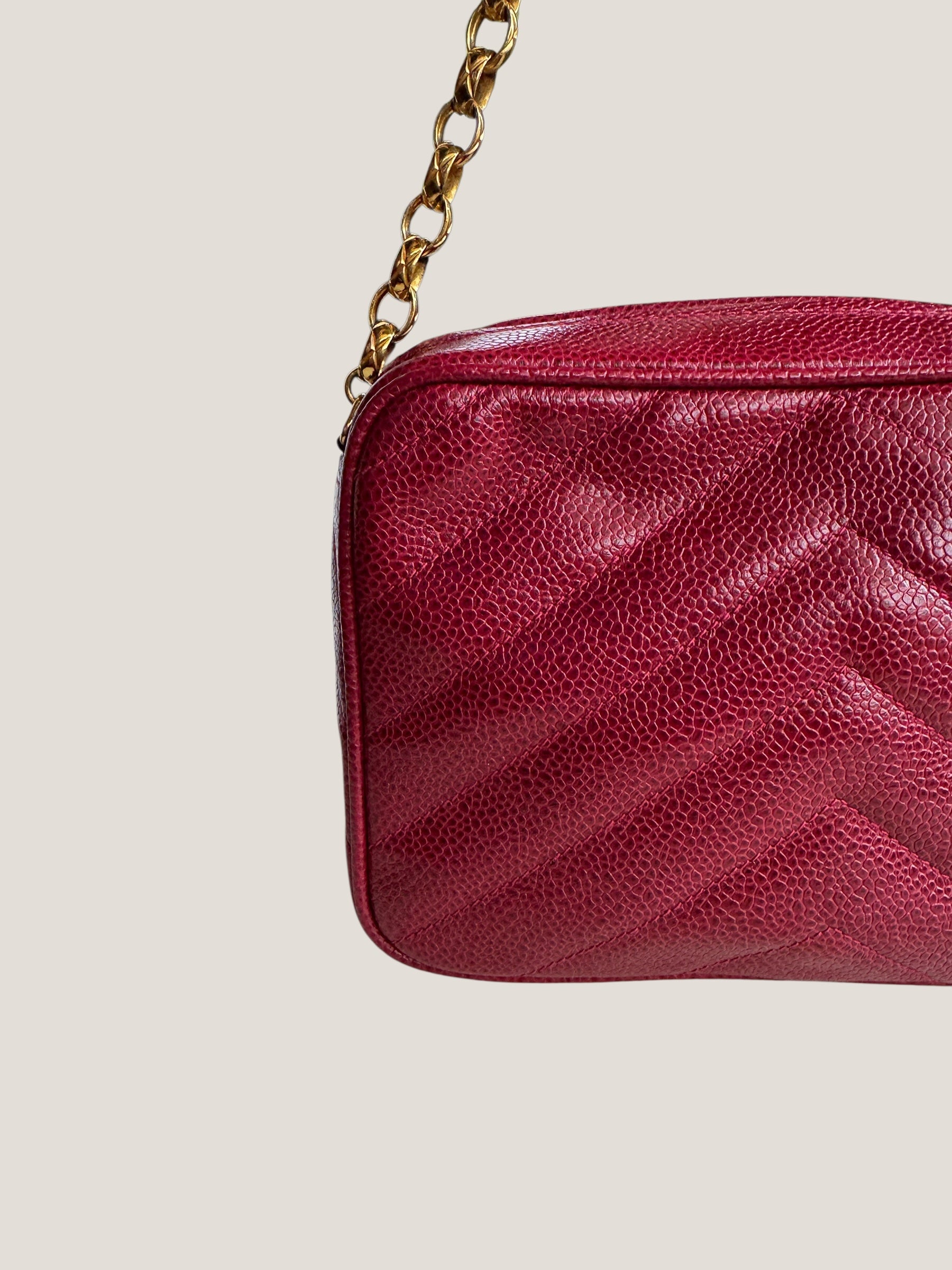 Chanel Vintage Camera Bag in Caviar Rosso con Frange