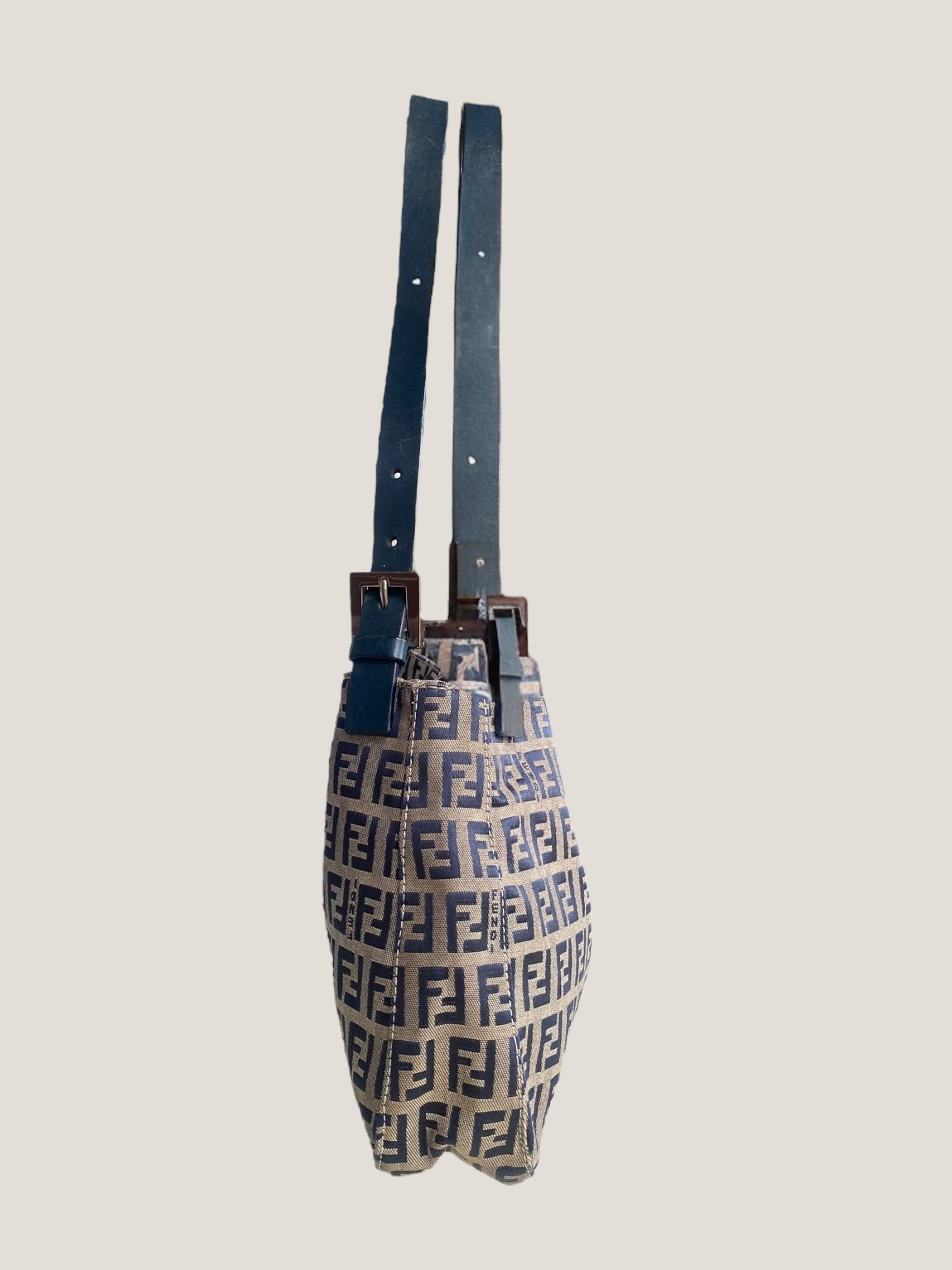 Fendi Baguette in tela con monogramma FF ricamato blu