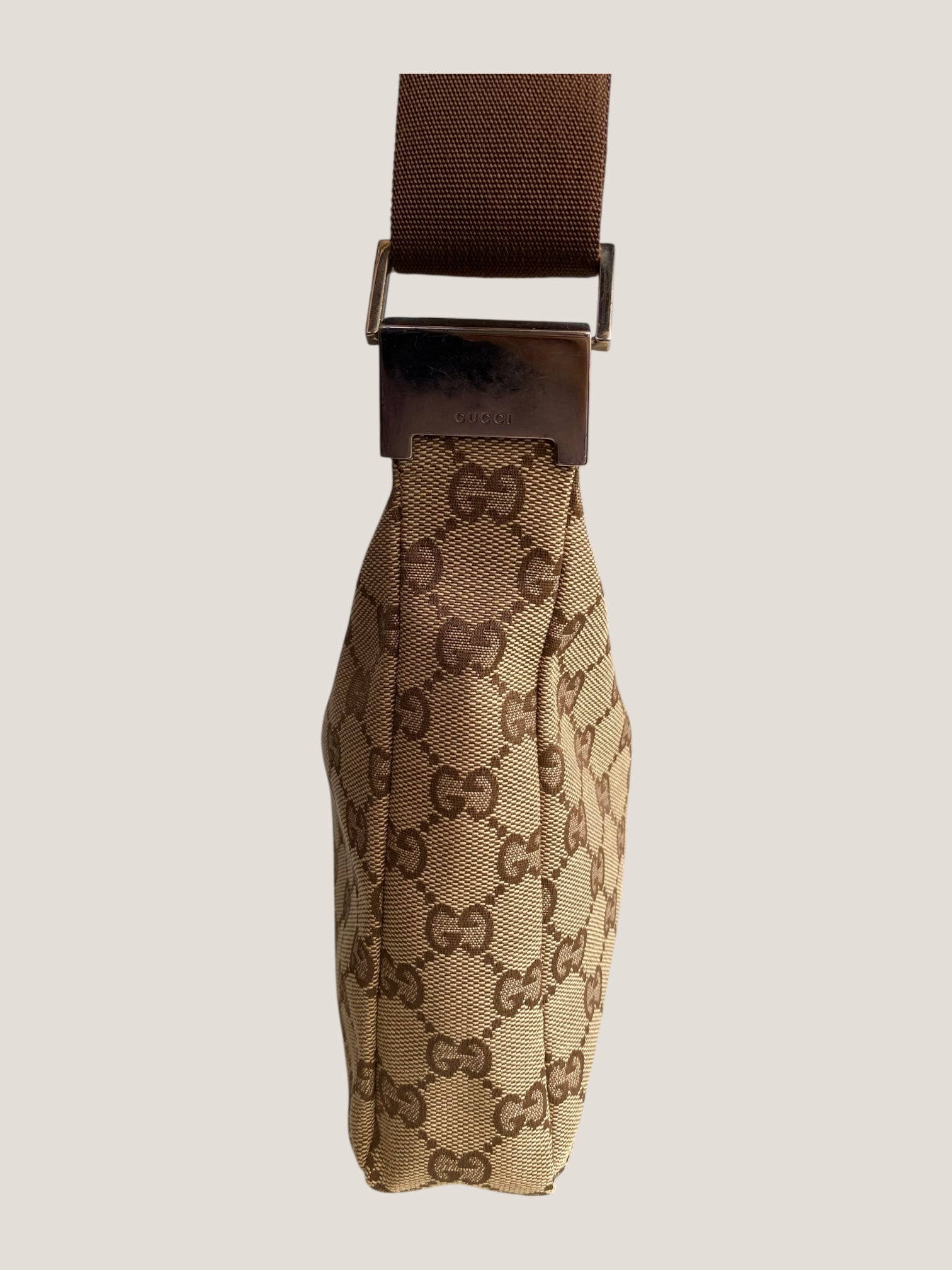 Gucci a tracolla in canvas GG