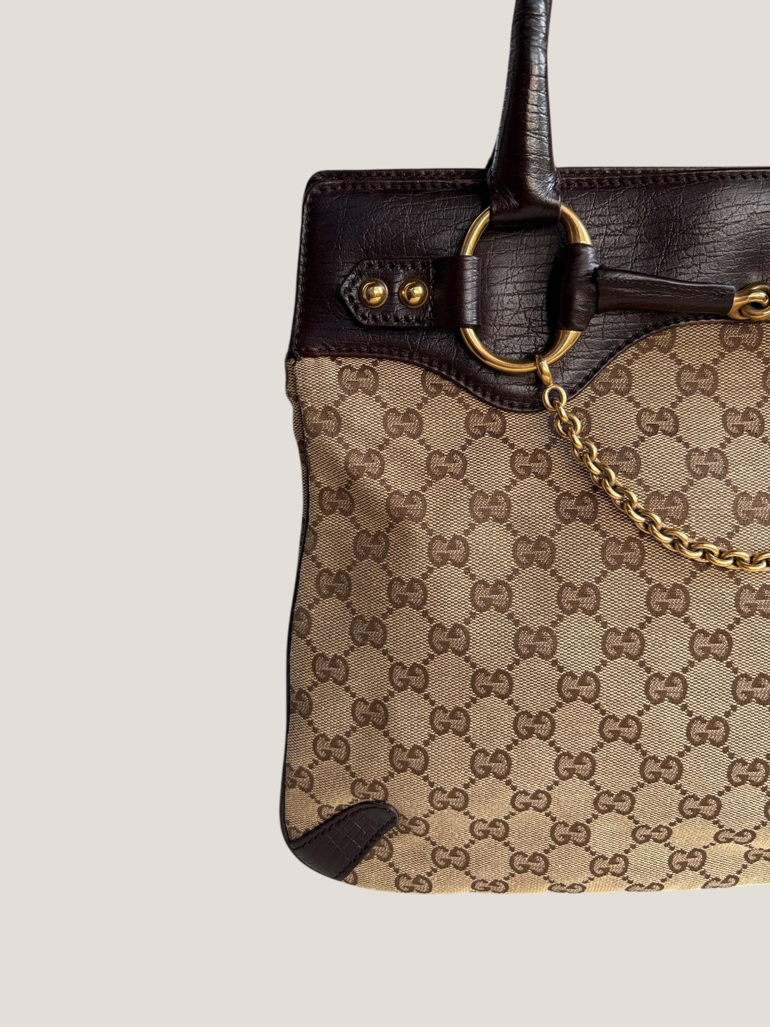 Gucci Tote GG Canvas Horsebit con catena dorata