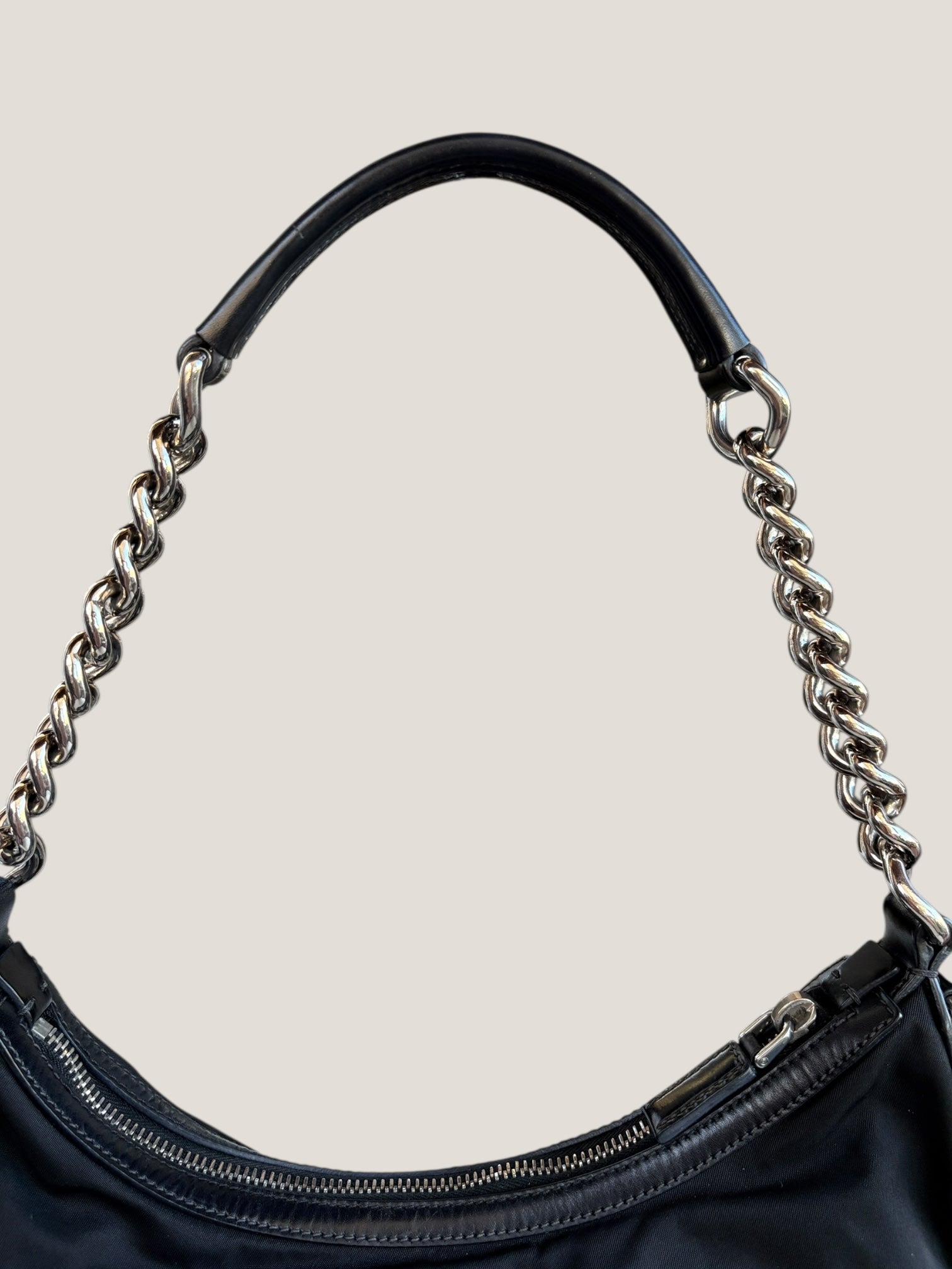 Prada Pochette Chain Nylon Nero