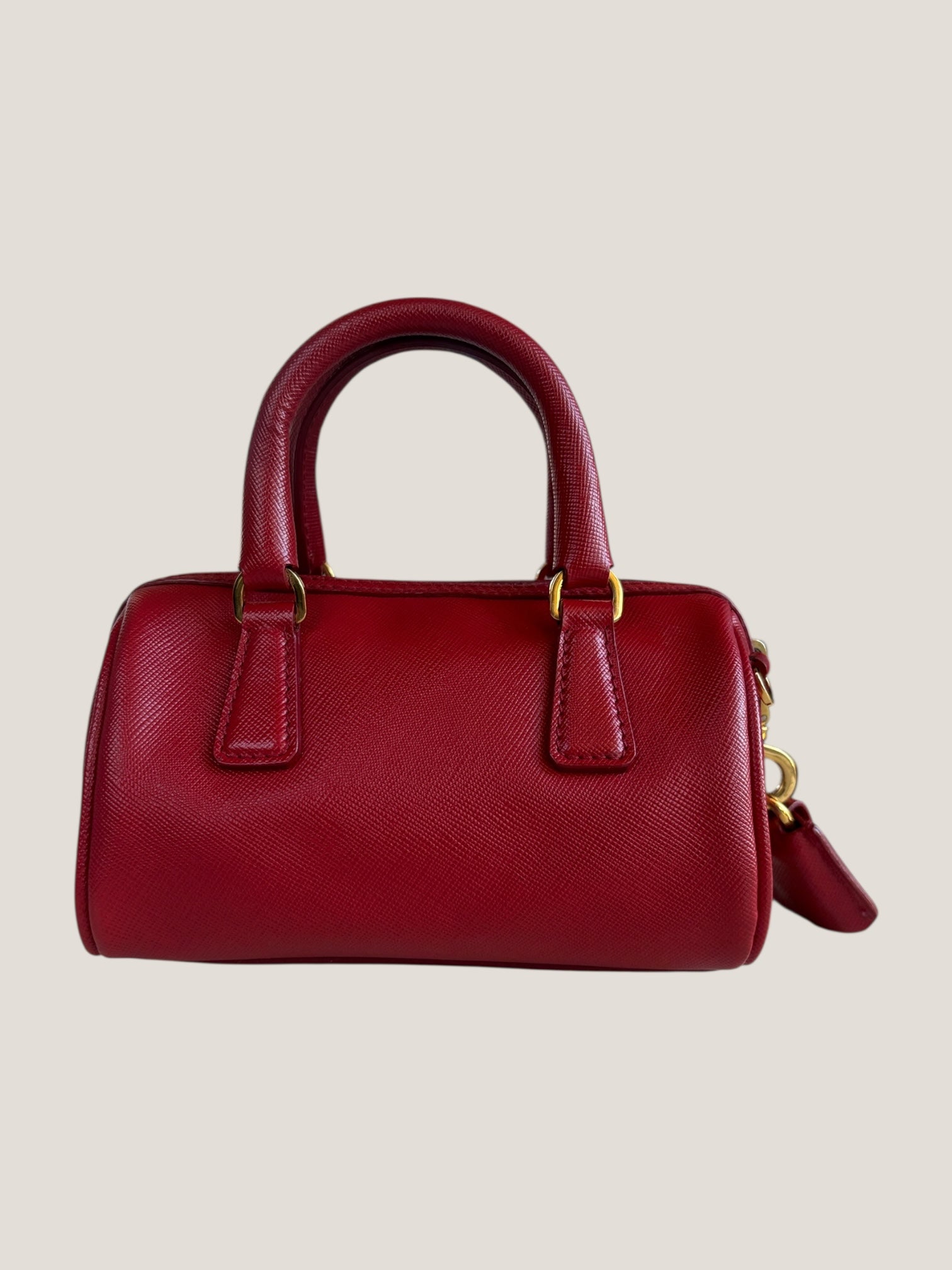 Prada Mini Bauletto in pelle Saffiano rossa