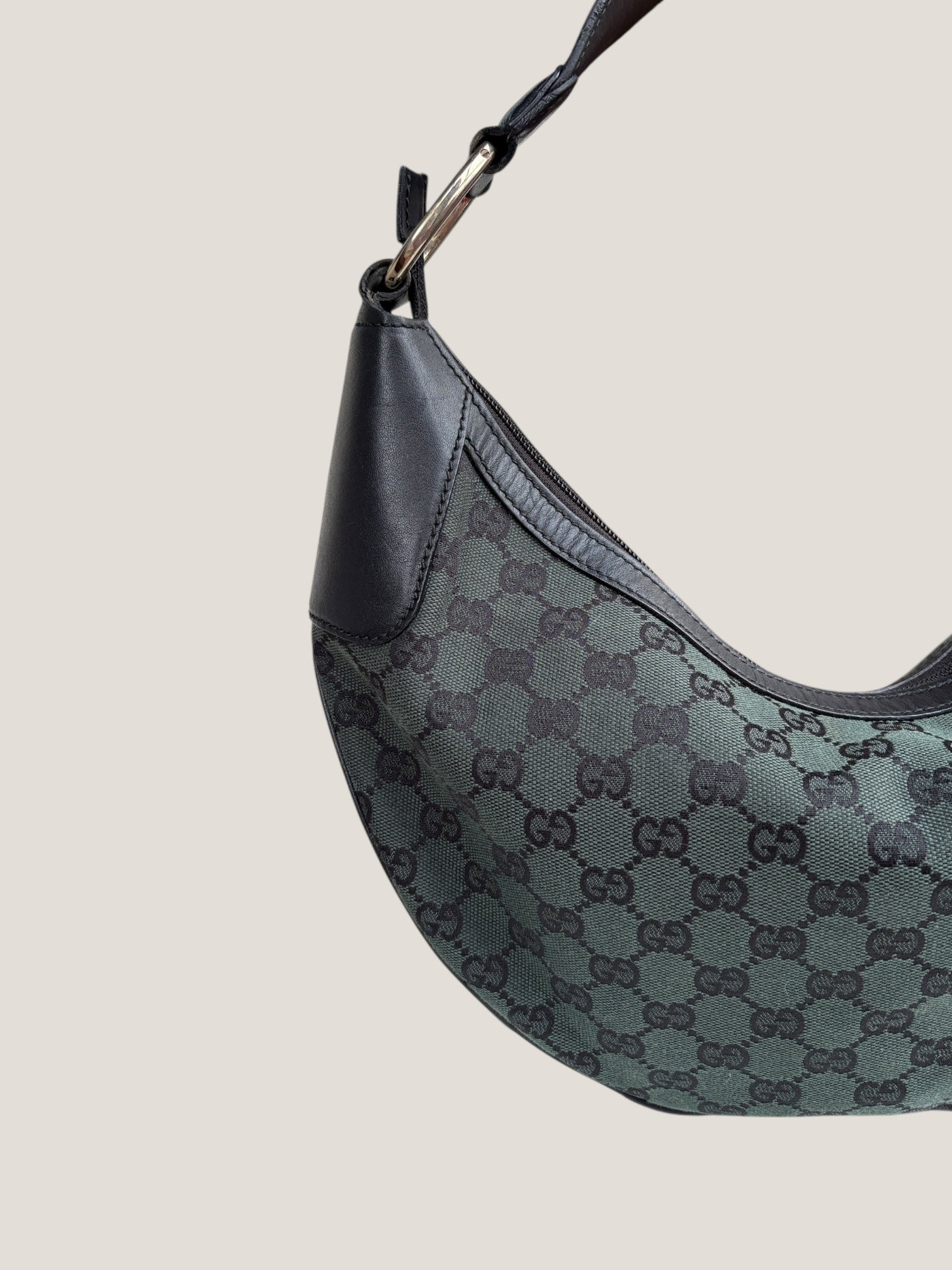 Gucci Hobo GG Canvas