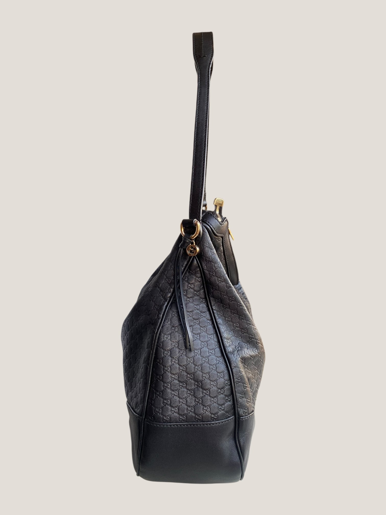Gucci Hobo in pelle Guccissima nera