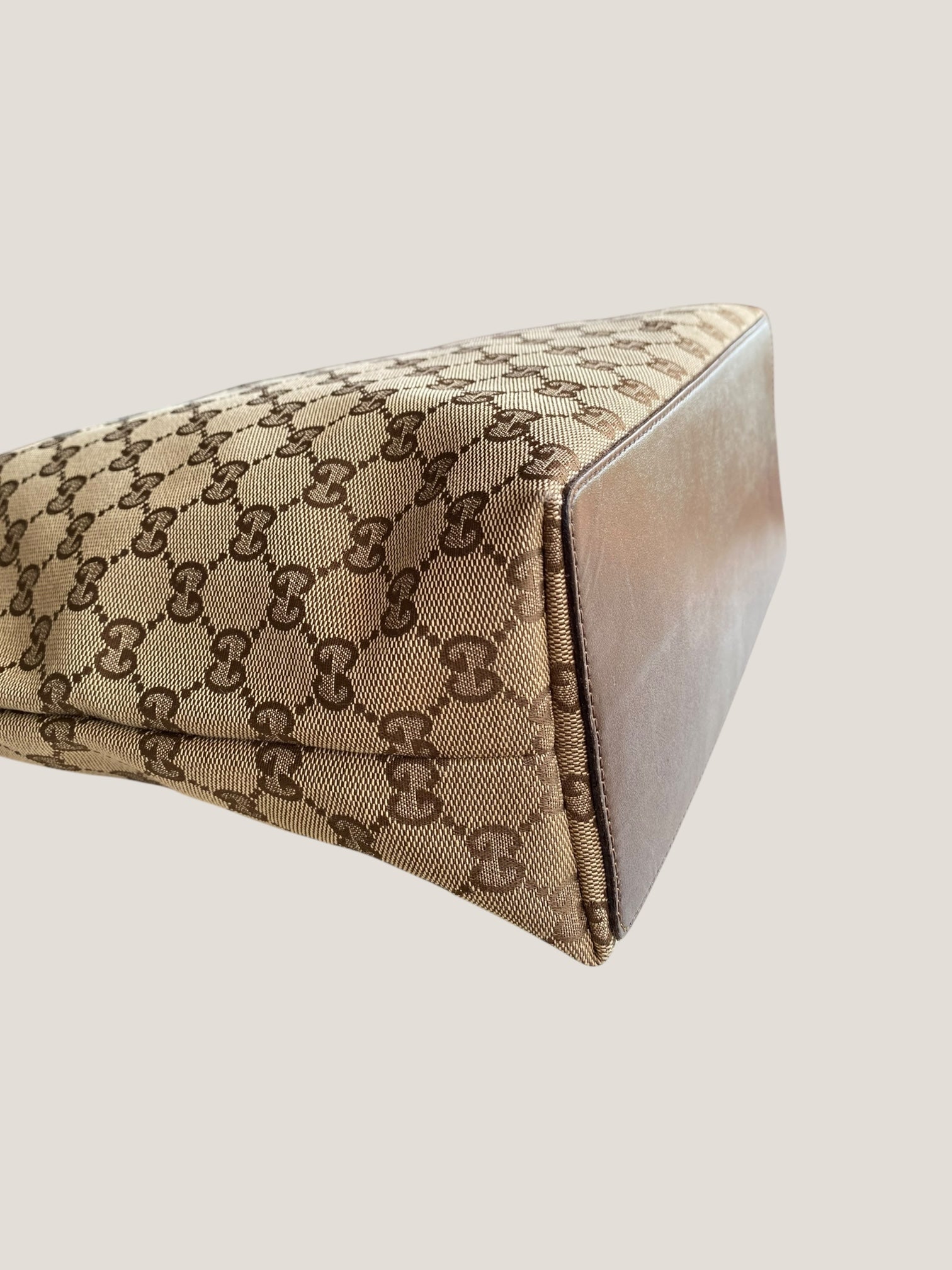 Gucci tote bag