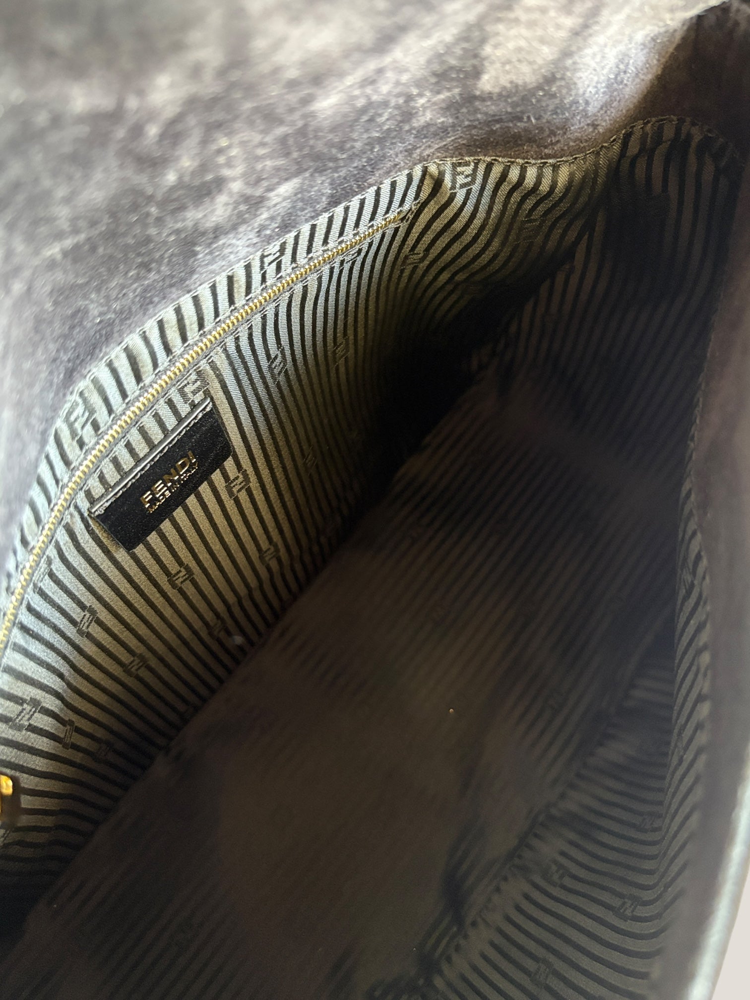 Fendi Mamma Baguette Vernice Nera