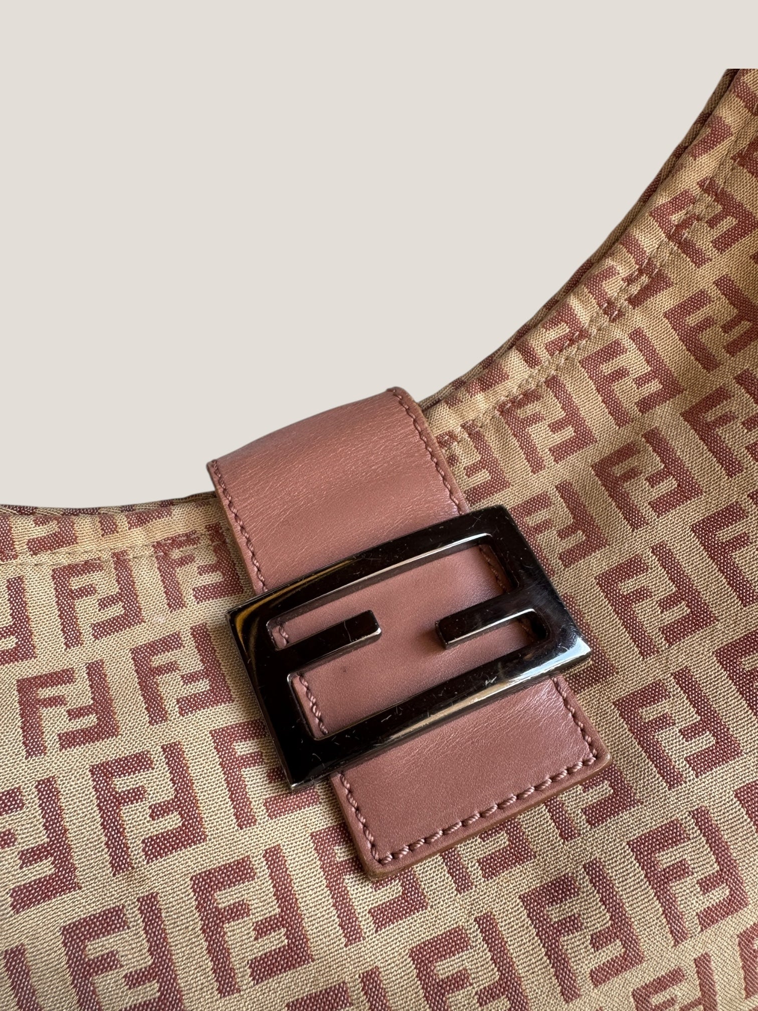 Fendi Baguette Half Moon Monogram Rosa