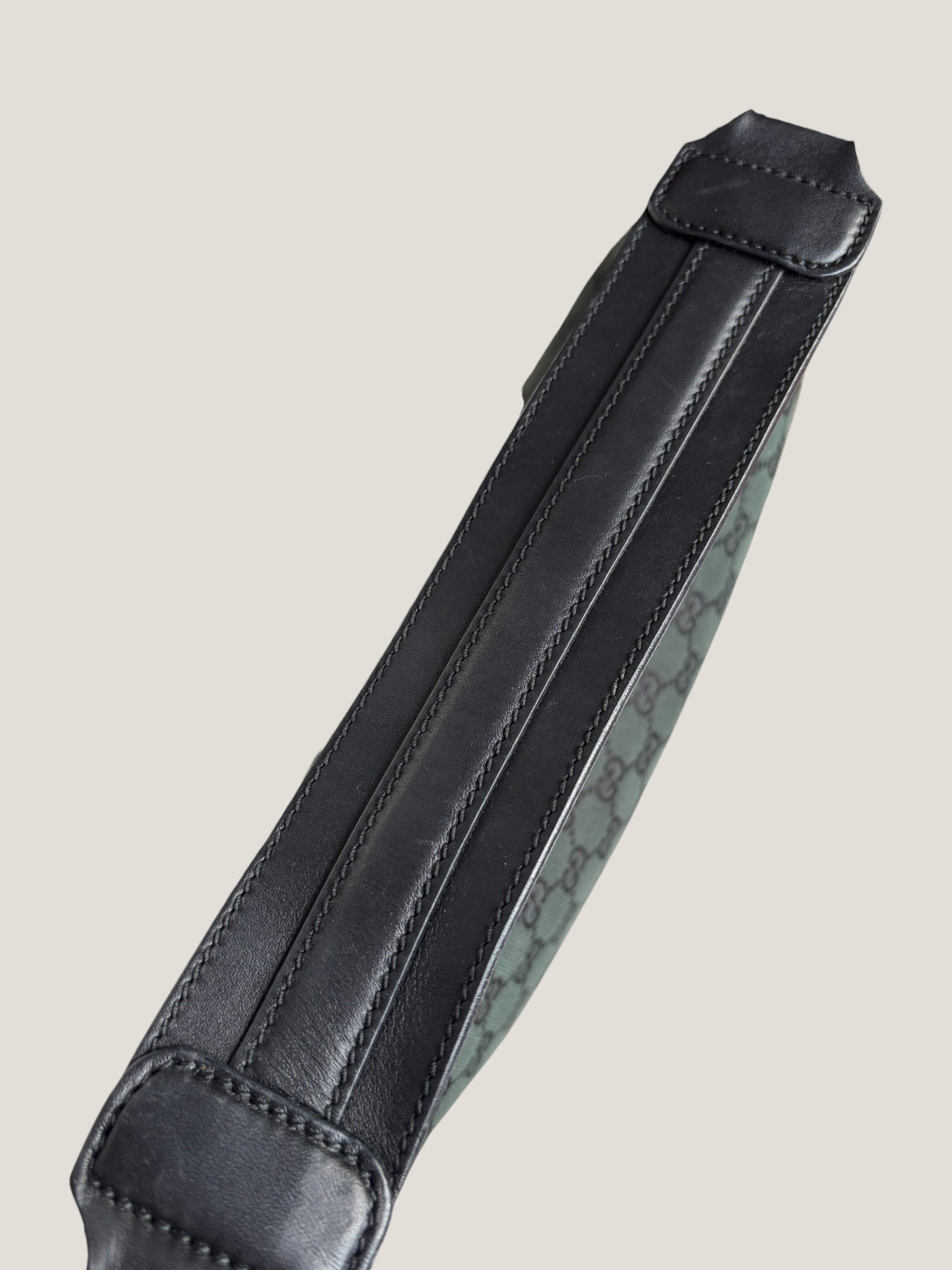 Gucci Hobo GG Canvas