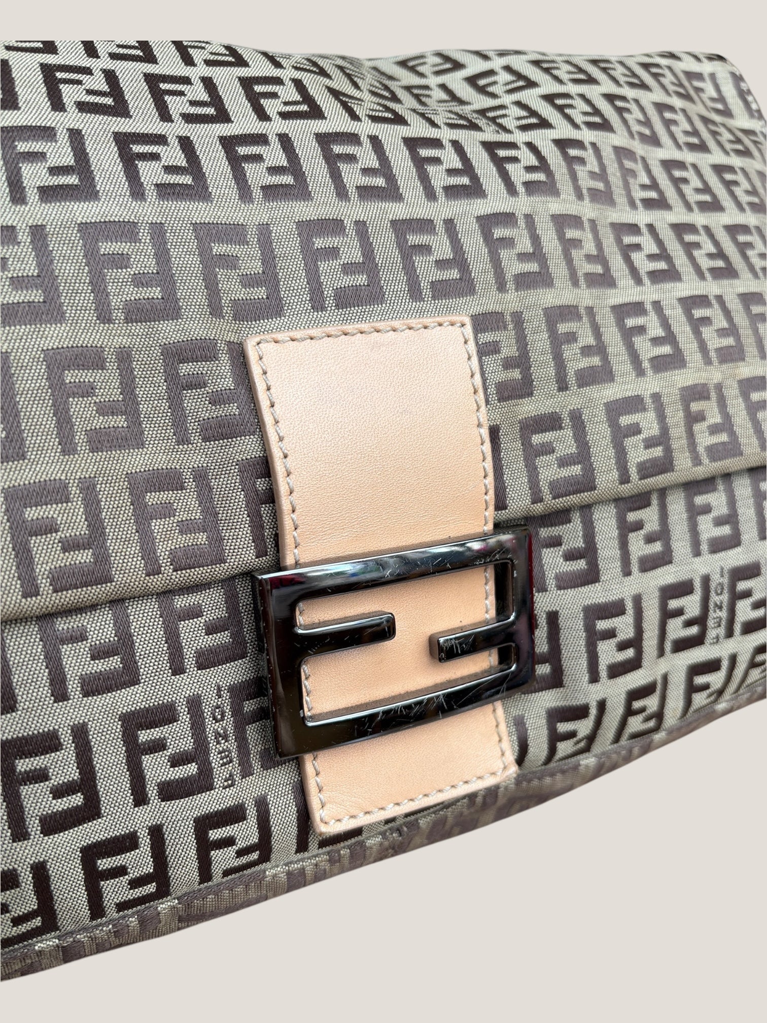 FENDI Mamma Baguette Zucchino