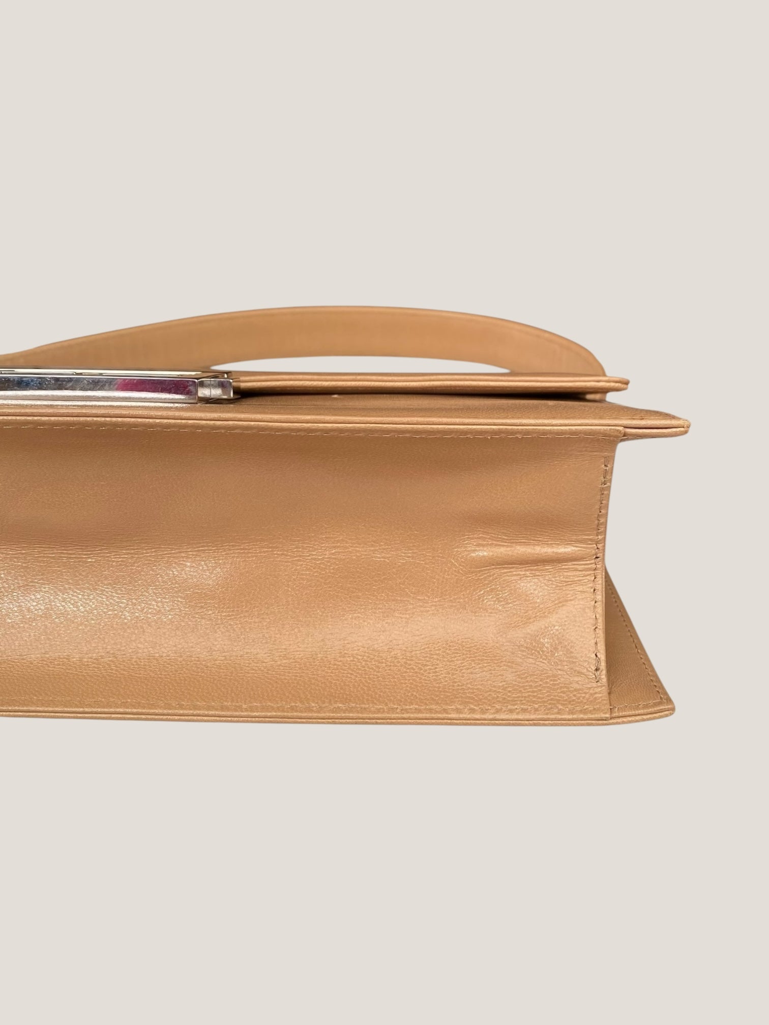 Fendi baguette in pelle liscia