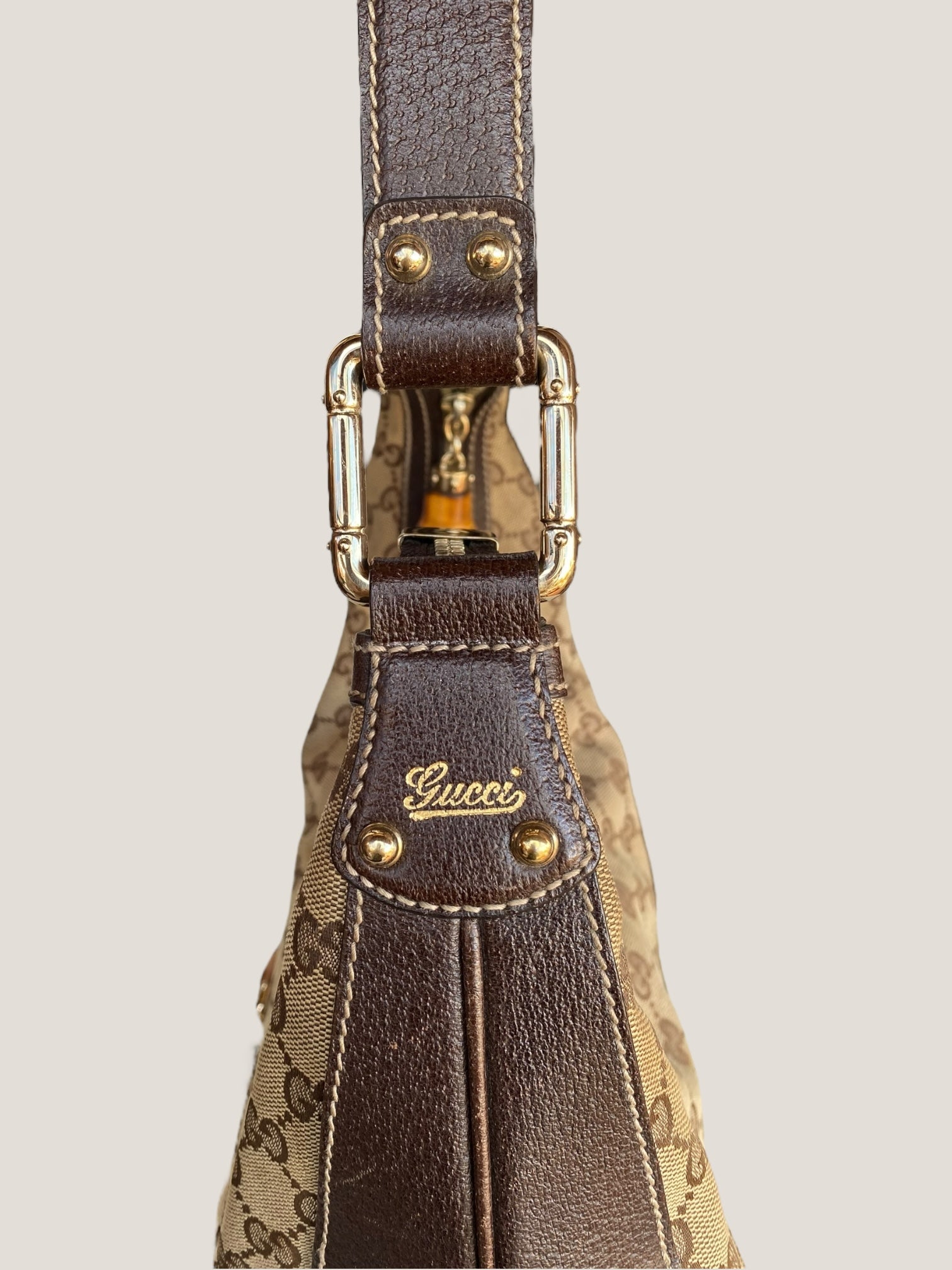 Gucci Hobo con dettaglio bamboo e tessuto GG