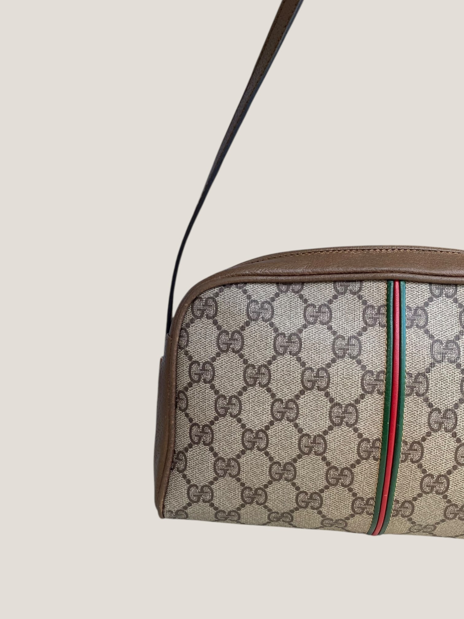 GUCCI Vintage GG Crossbody Web Line