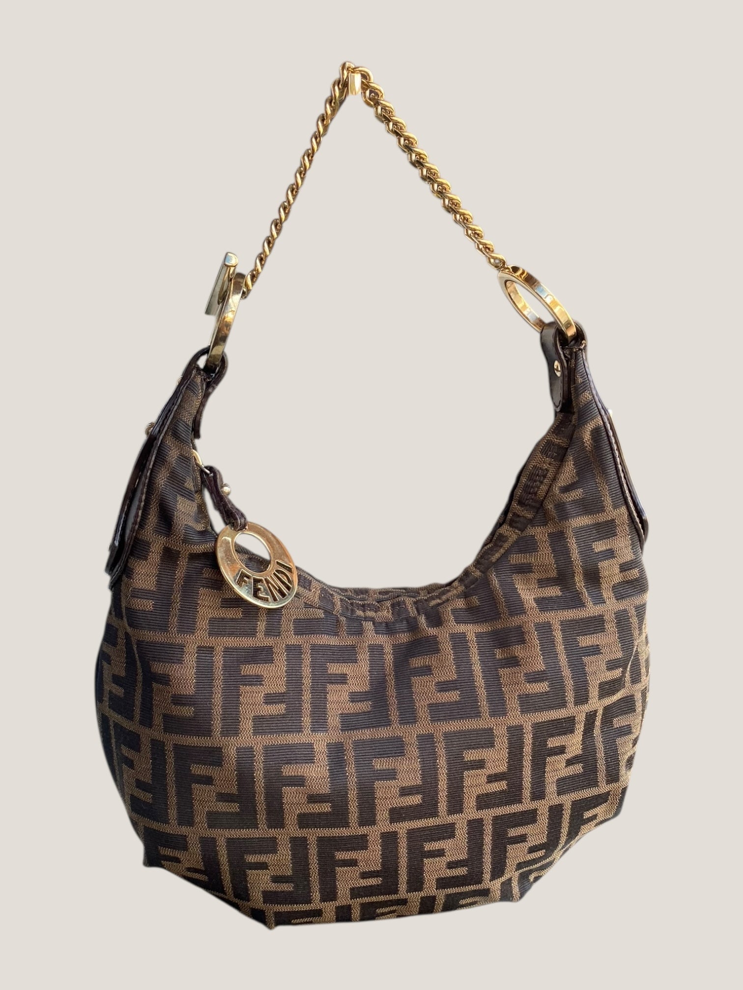 FENDI Croissant con catena dorata