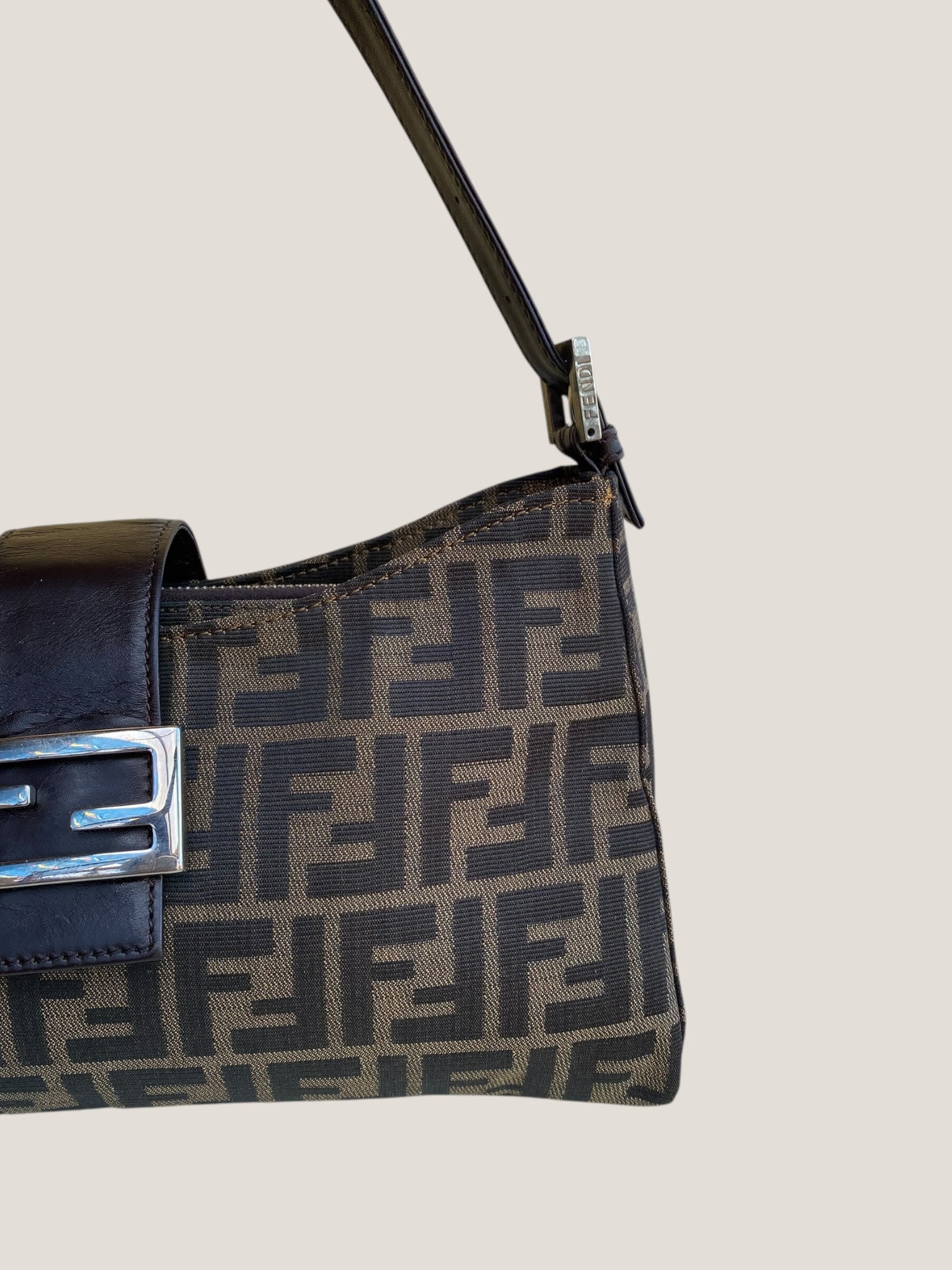 Fendi Baguette in canvas monogram FF
