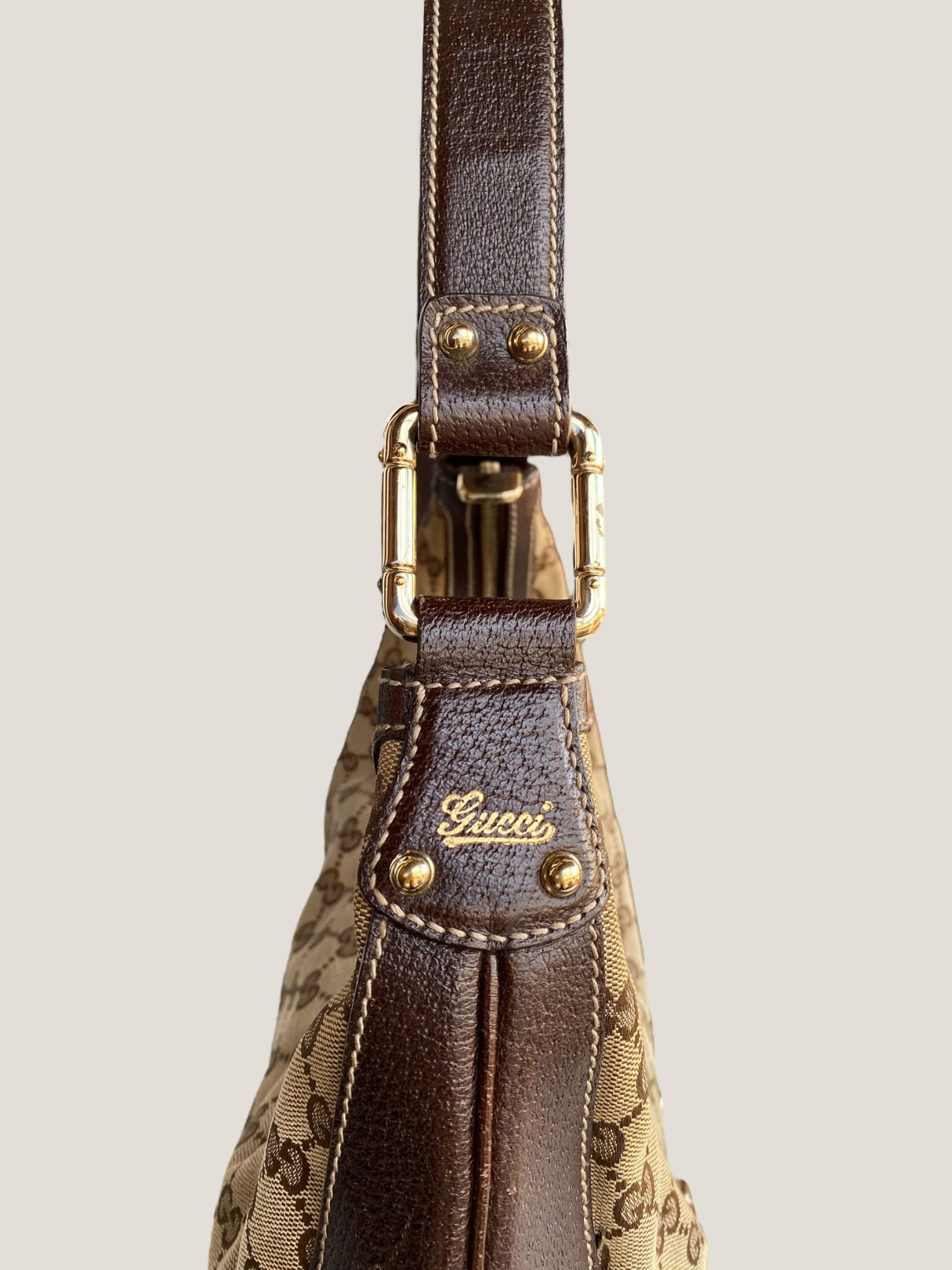 Gucci Hobo con dettaglio bamboo e tessuto GG
