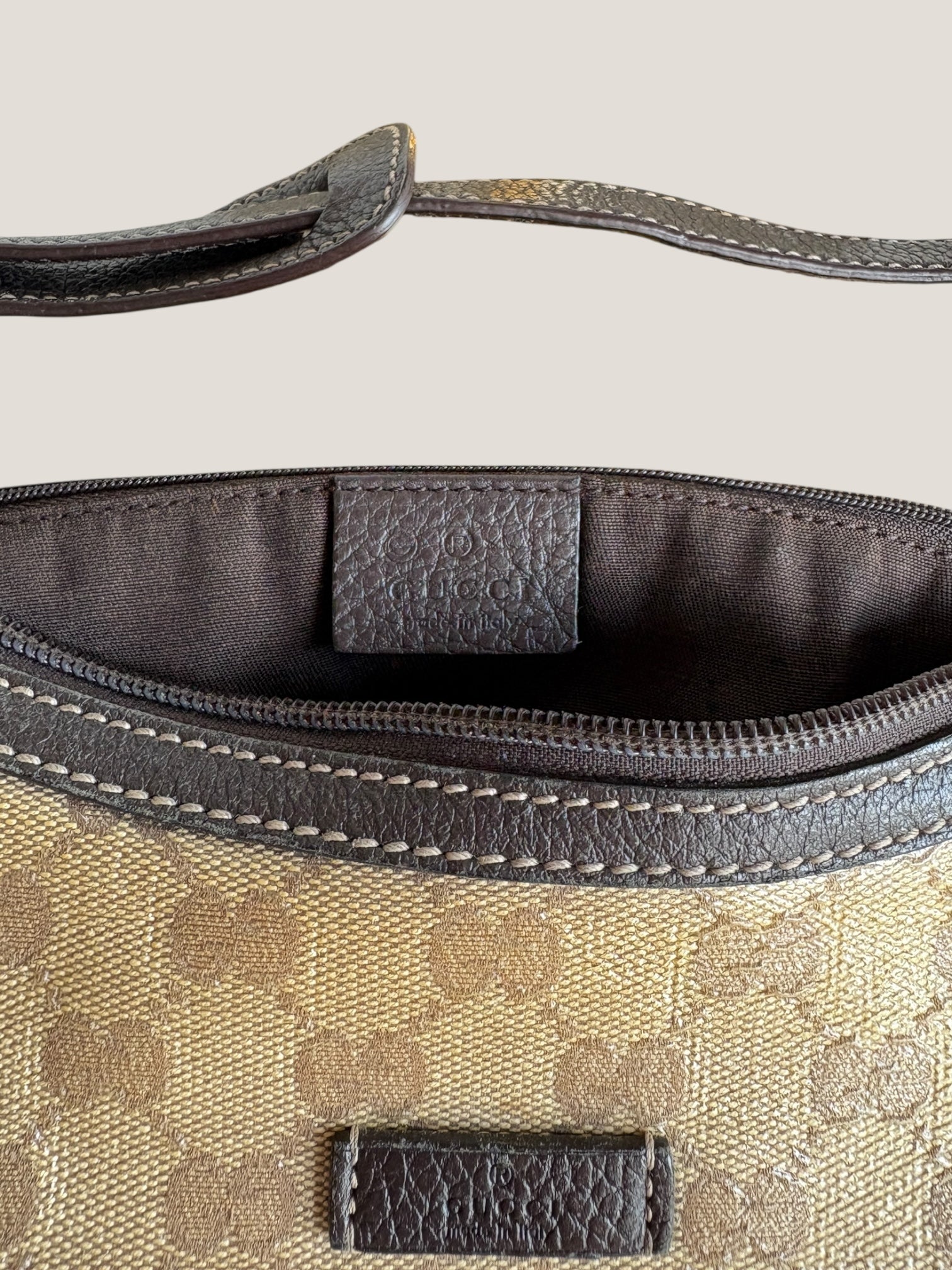 Gucci Hobo GG Crystal