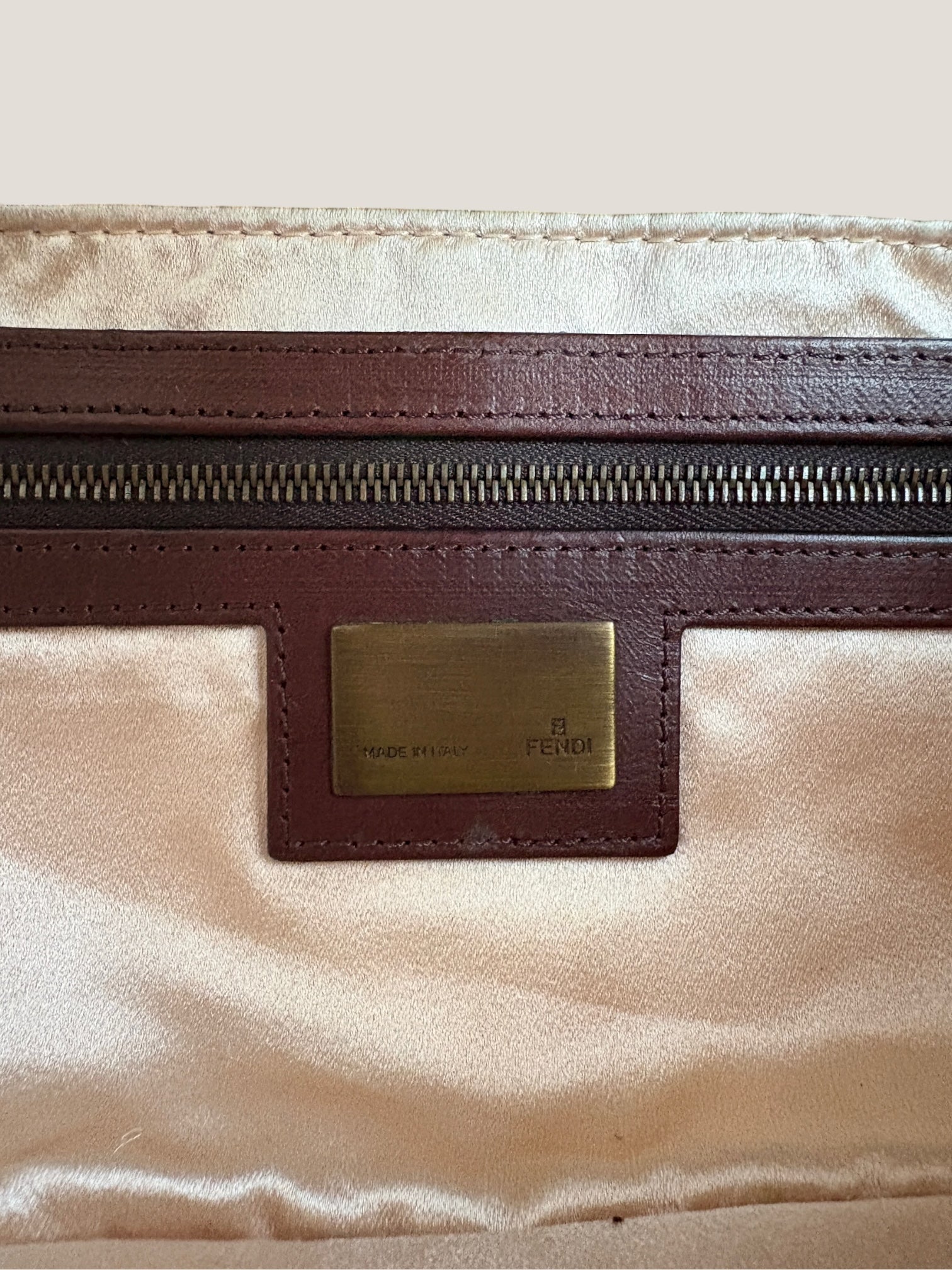 FENDI BAGUETTE BEADED NERA