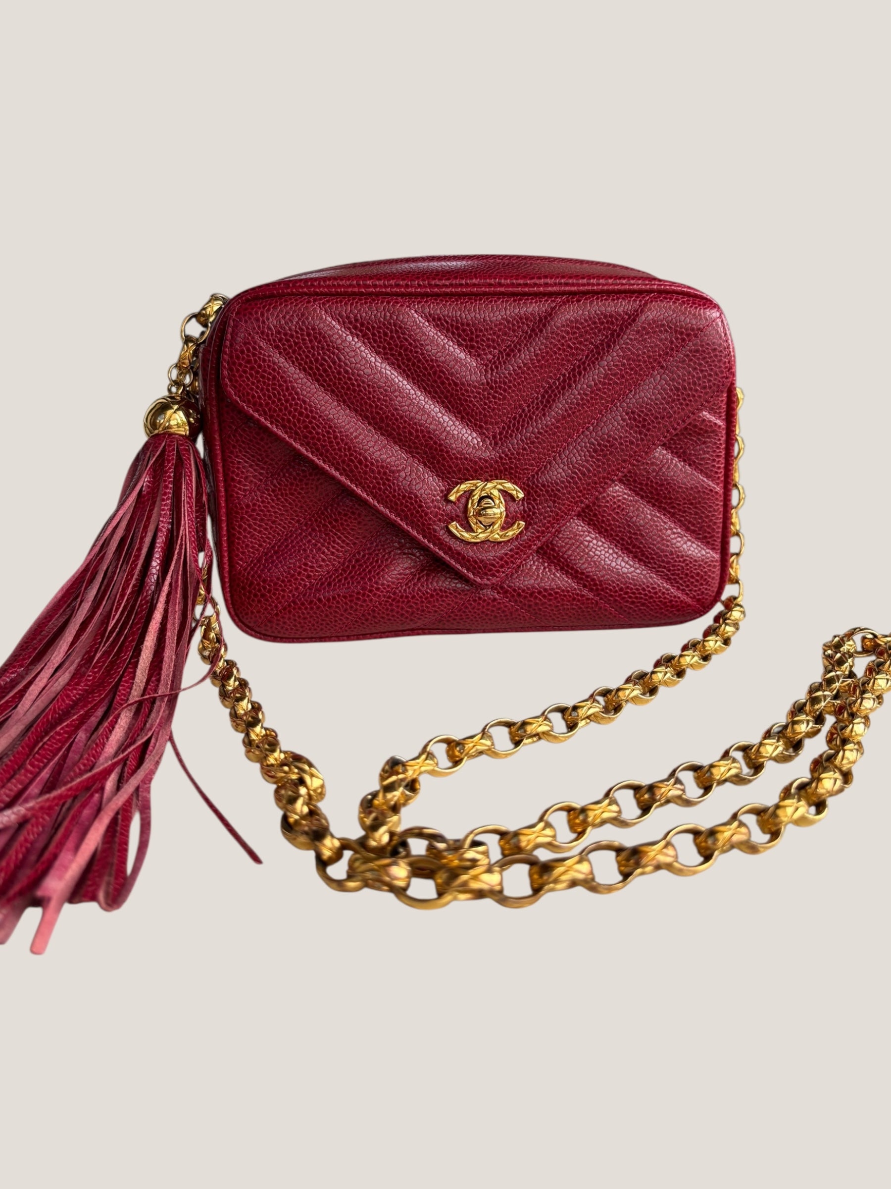 Chanel Vintage Camera Bag in Caviar Rosso con Frange