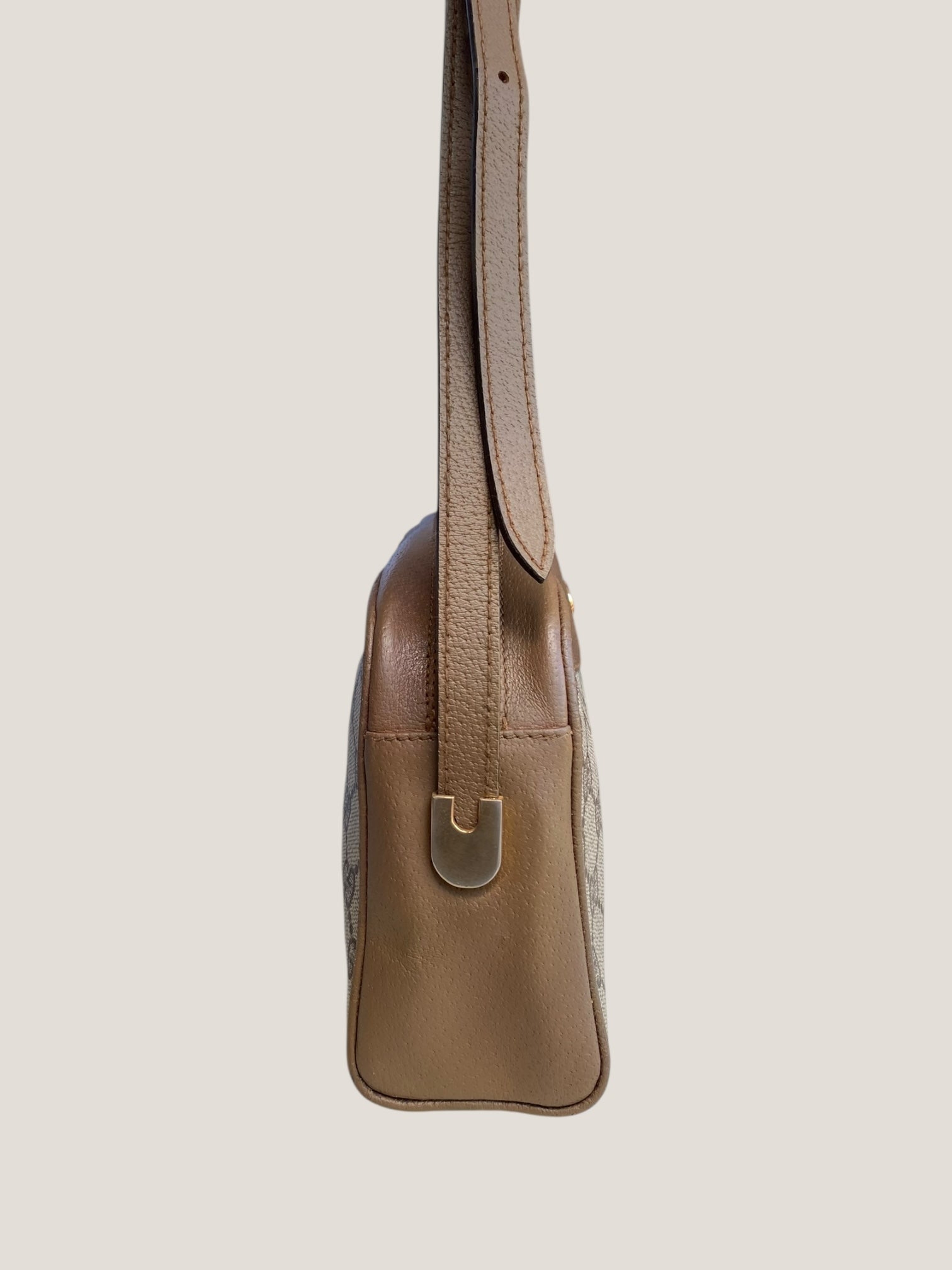 GUCCI Vintage GG Crossbody Web Line