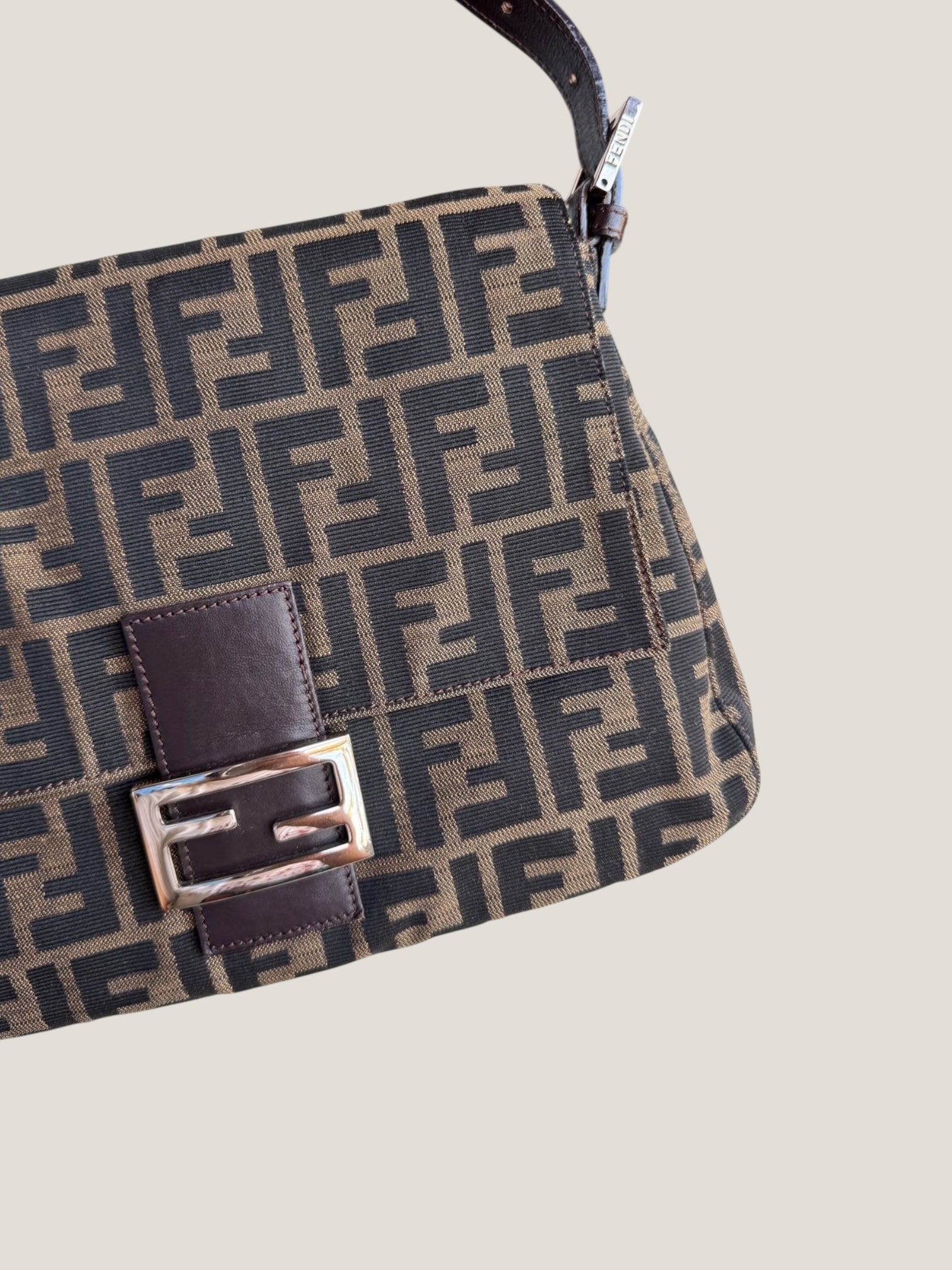 Fendi mamma baguette