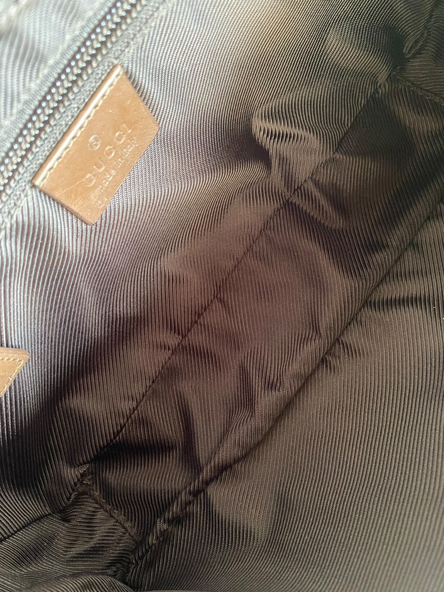 Gucci a tracolla in canvas GG