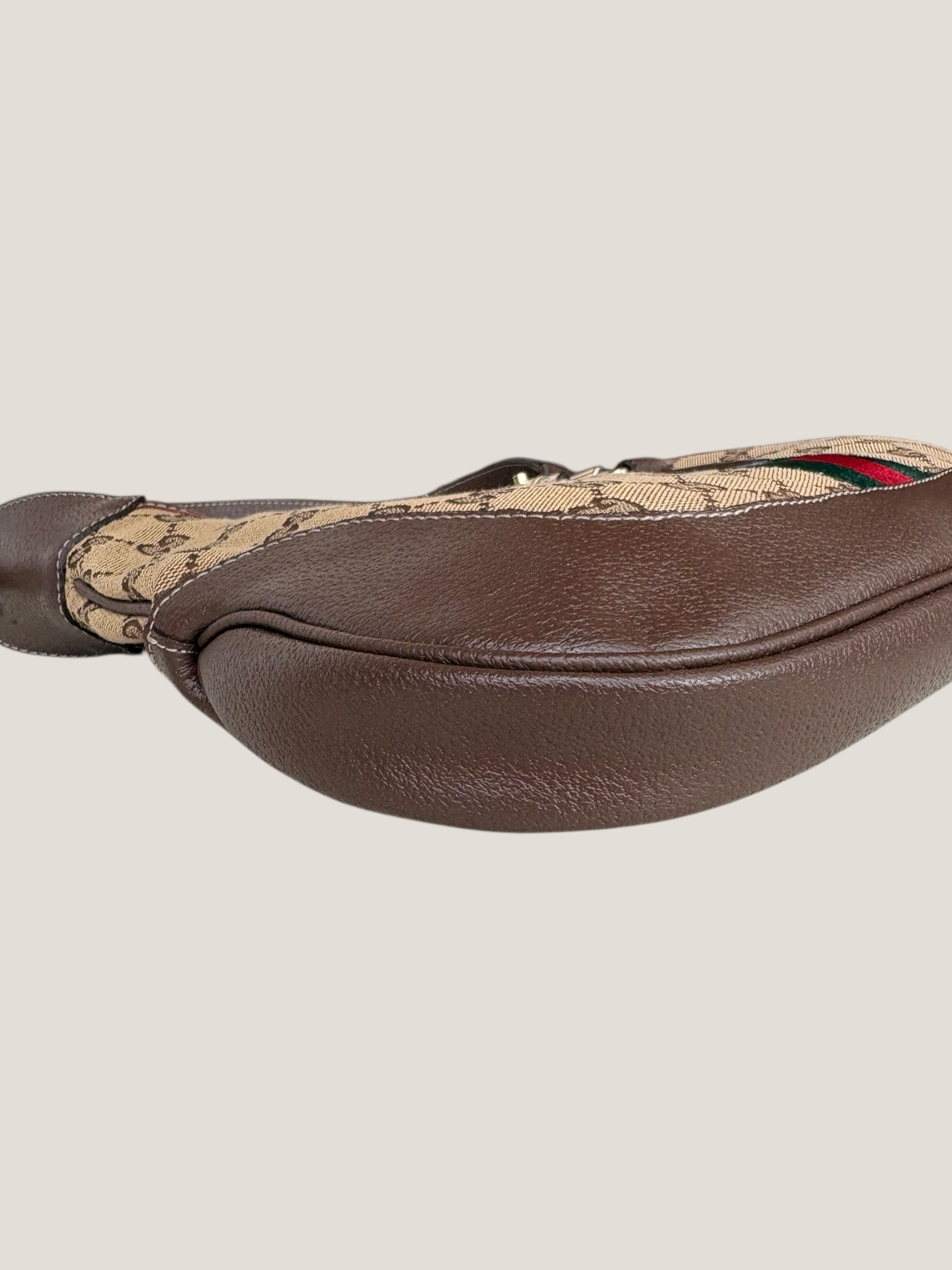 Gucci Jackie GG Canvas con dettaglio Piston