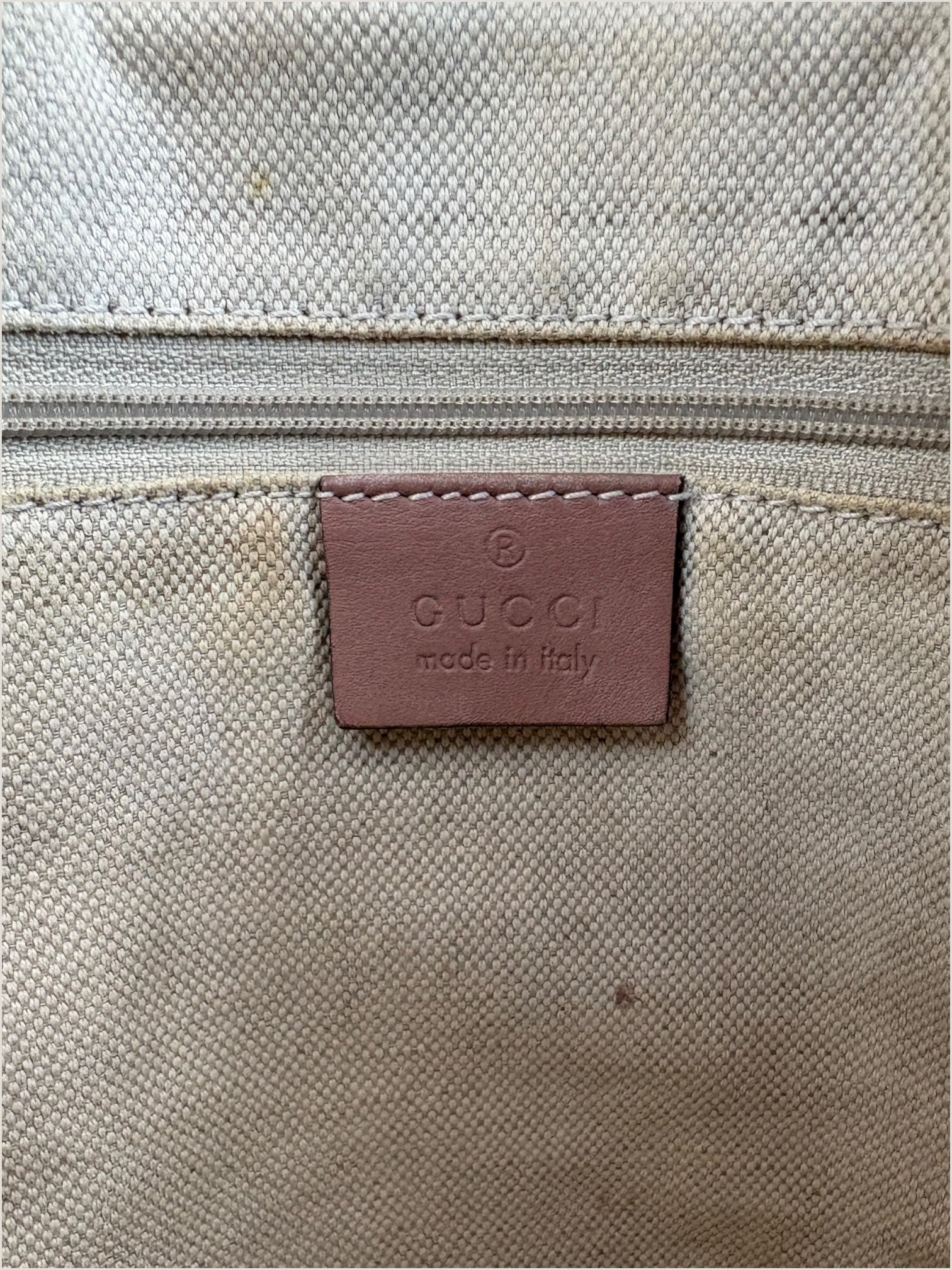 Gucci Sukey in pelle Guccissima